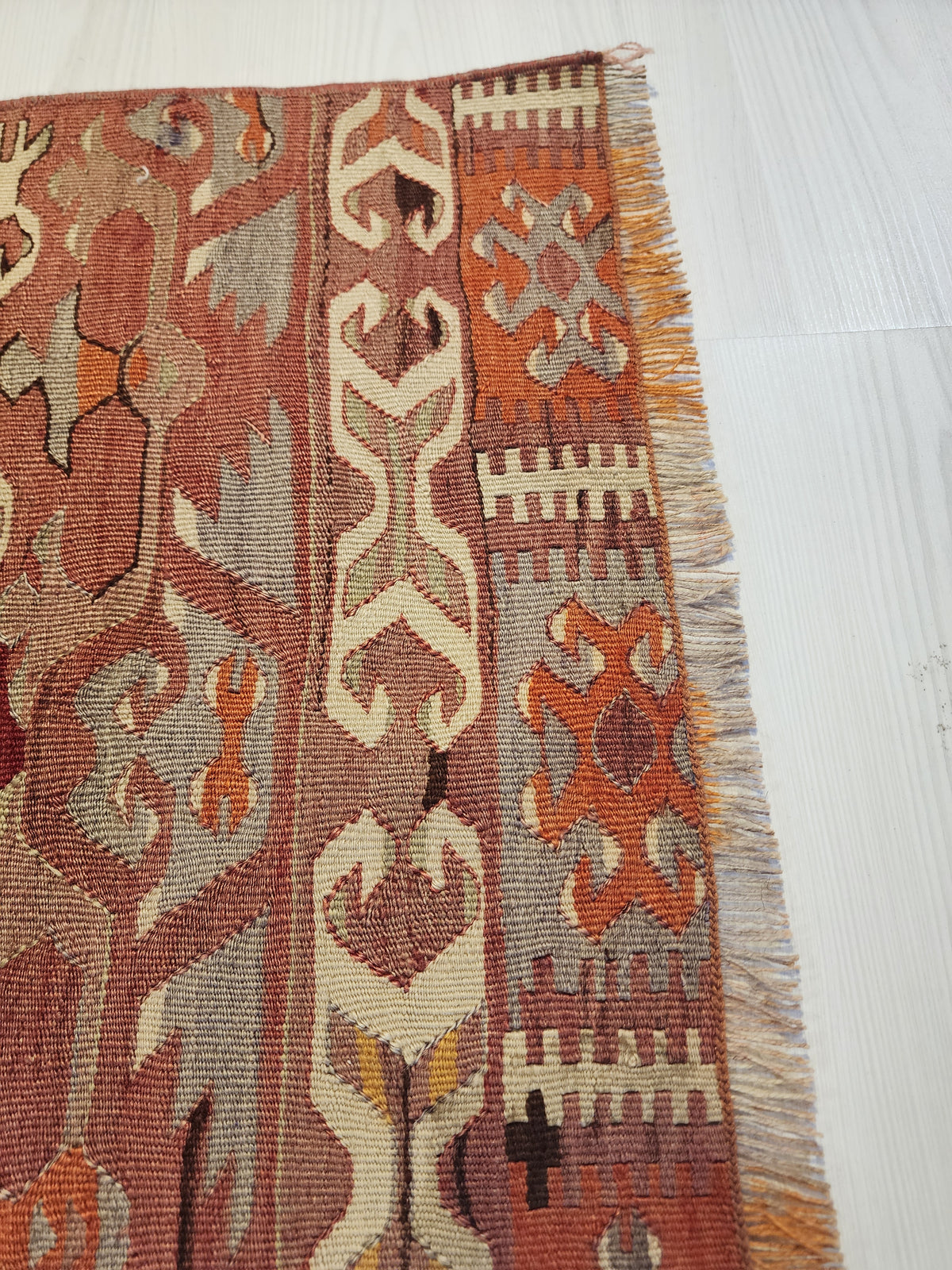 Vintage Afyon kilim rug in pink and orange, 1'7" x 3', photo 5