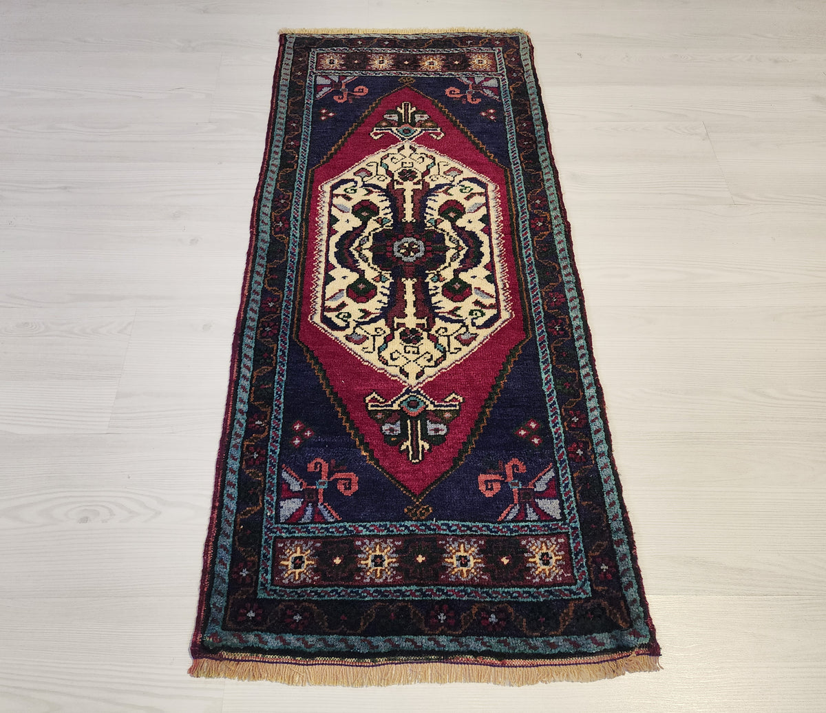 Vintage Işıklar rug in blue, red and white, 1'7" x 3'7", photo 2