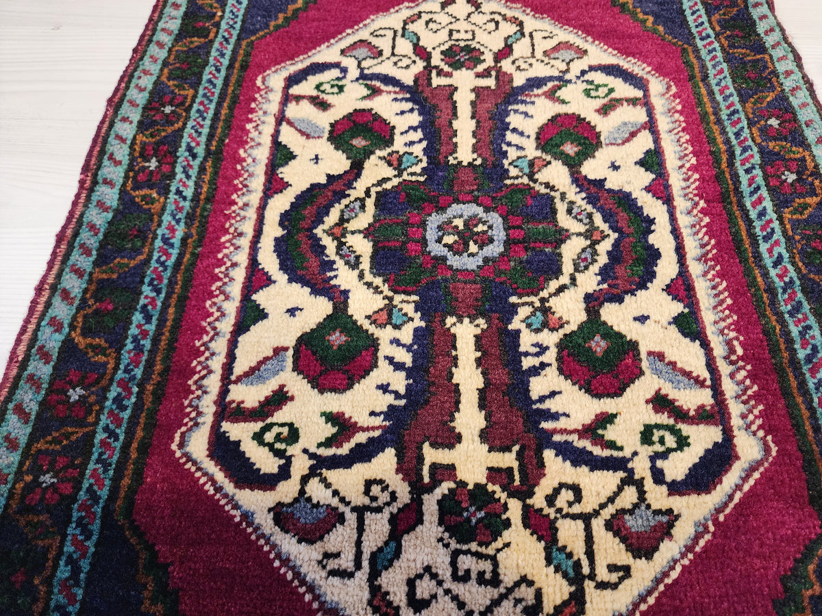 Vintage Işıklar rug in blue, red and white, 1'7" x 3'7", photo 5