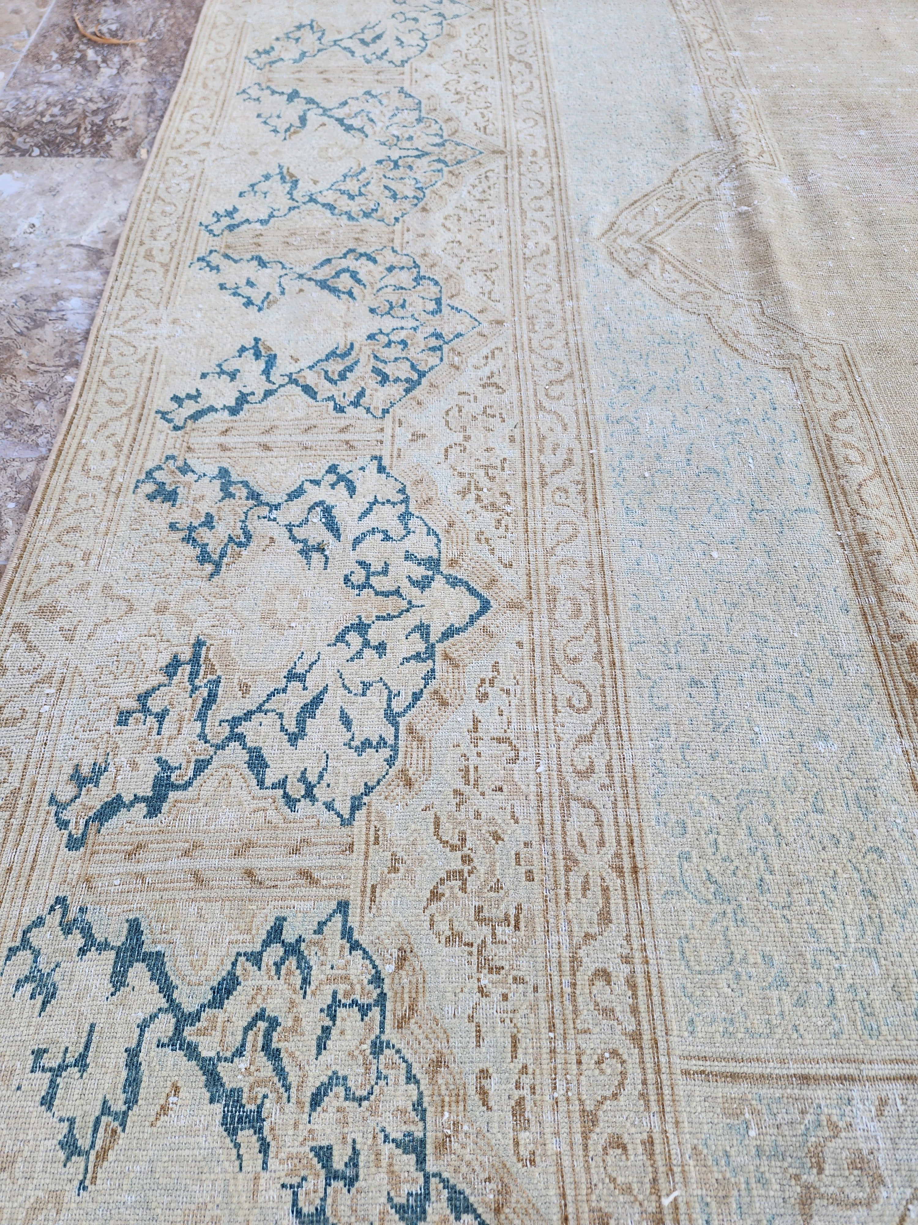 vintage Persian Large Area Rug — edge weave