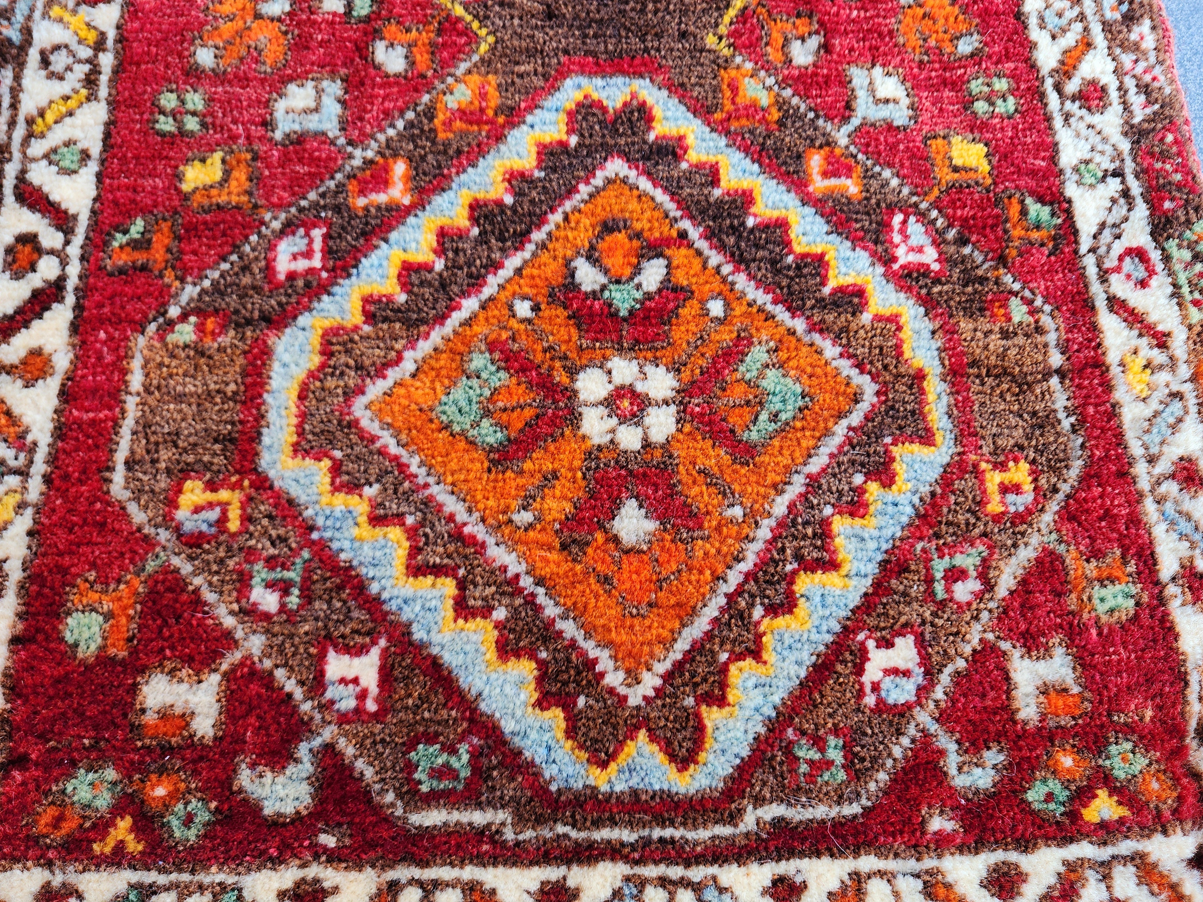Orsedice — Authentic Vintage Sivas Zara Tribal Rug
