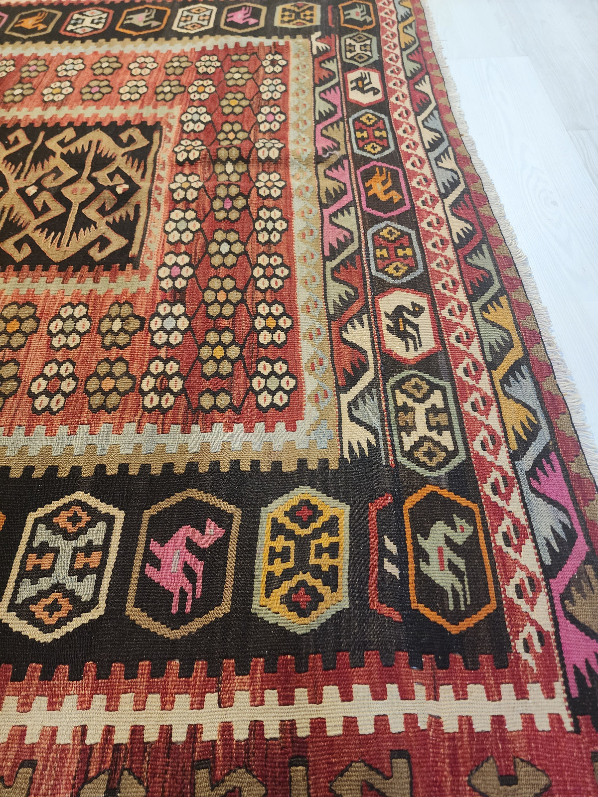 Hatuniye — 1940s Turkish Kilim Rug — photo 11