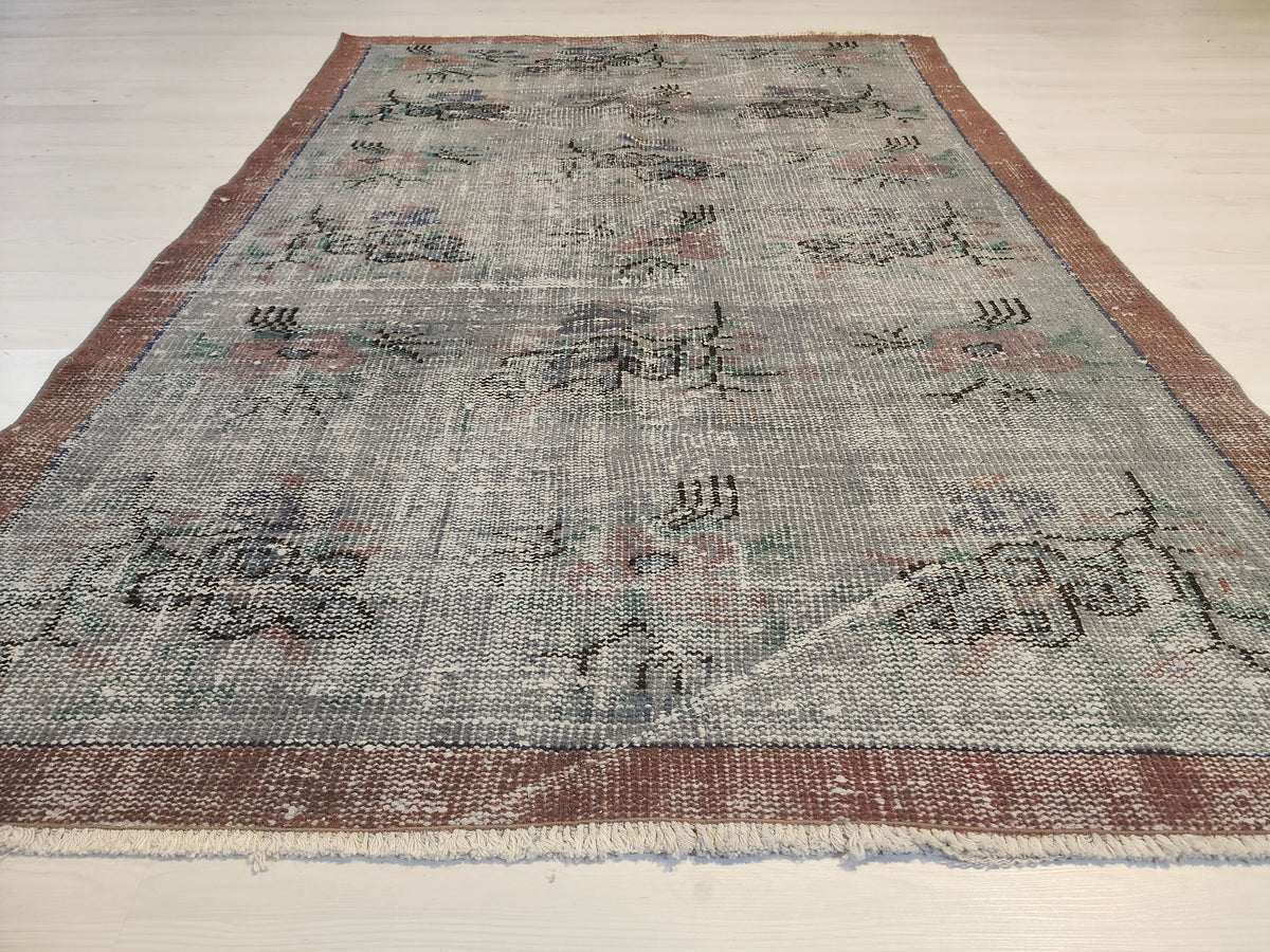 Felicia — Vintage Anatolian Wool Small Rug
