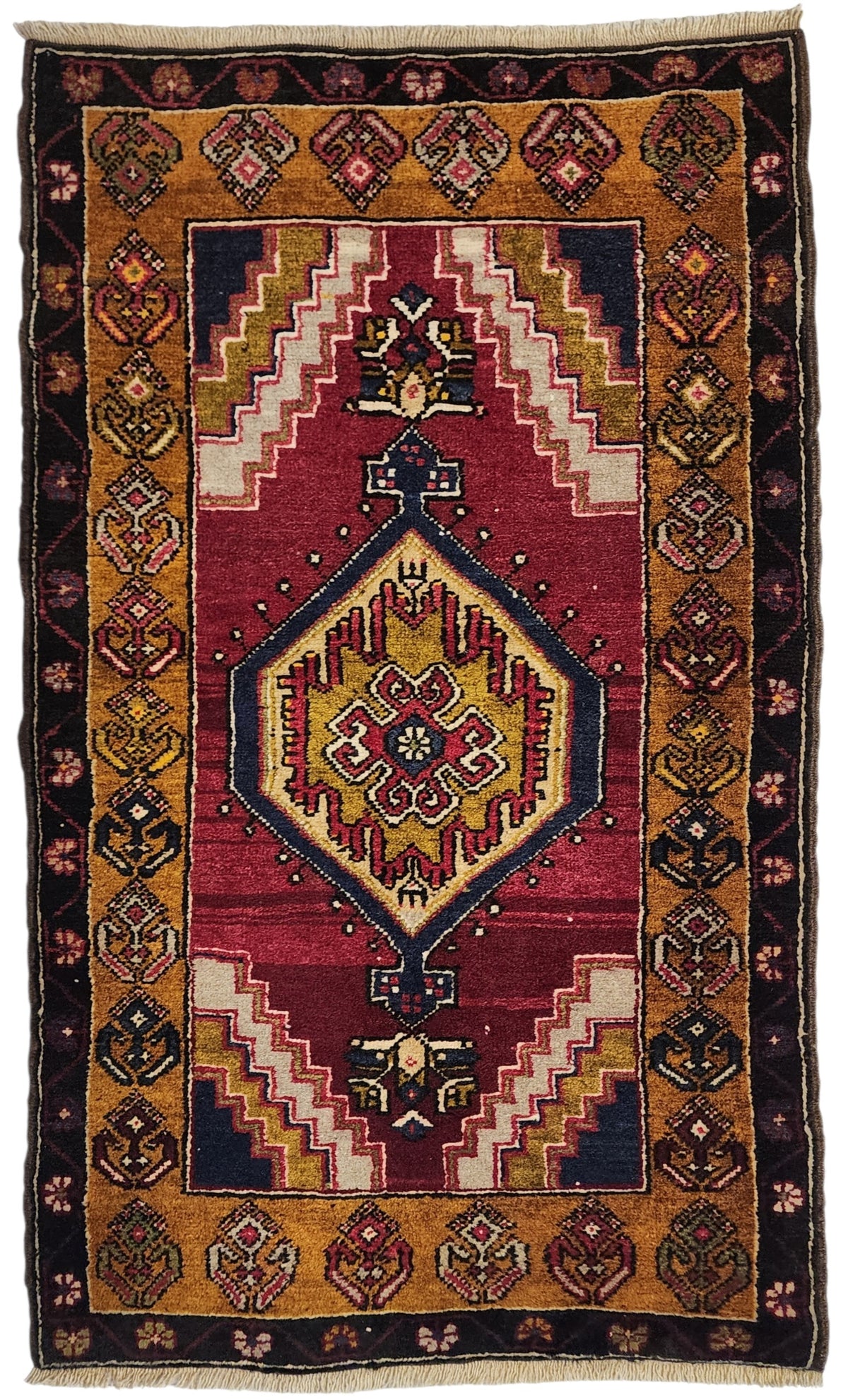 Vintage Yahyalı rug in red, yellow and blue, 2'6" x 4', full view