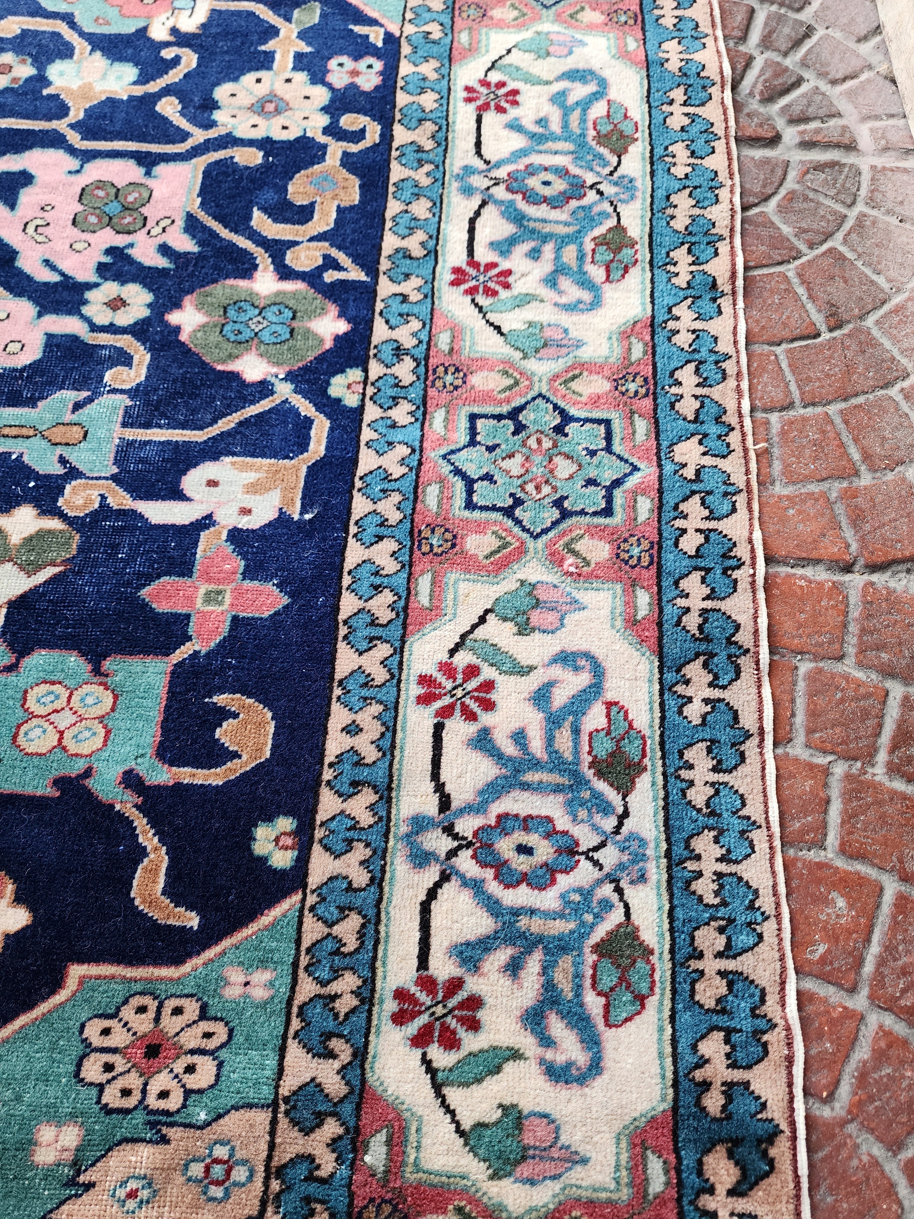 antique Kayseri Wool Small Rug — edge weave