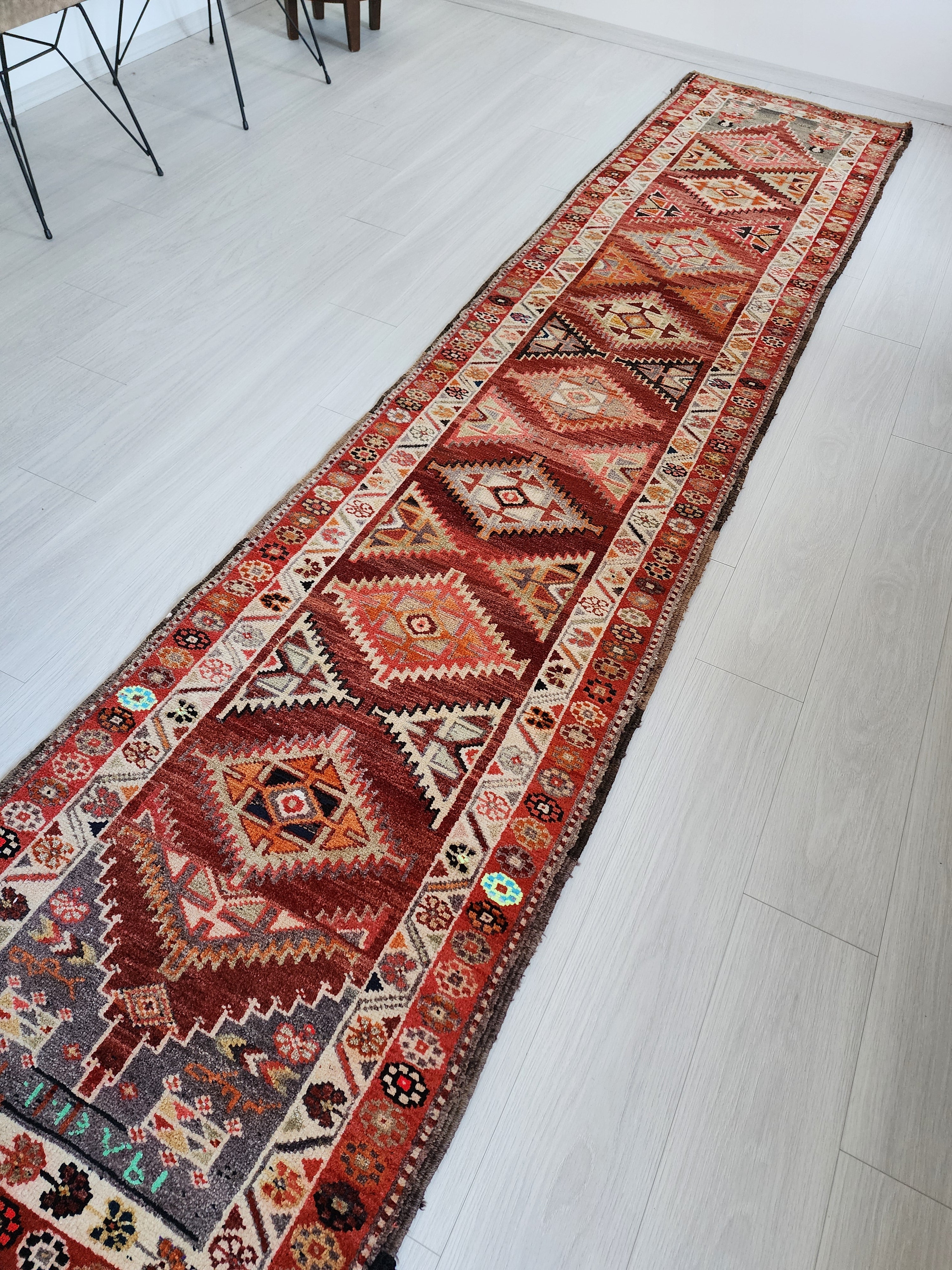 vintage Oushak Wool Runner Rug — pattern close-up