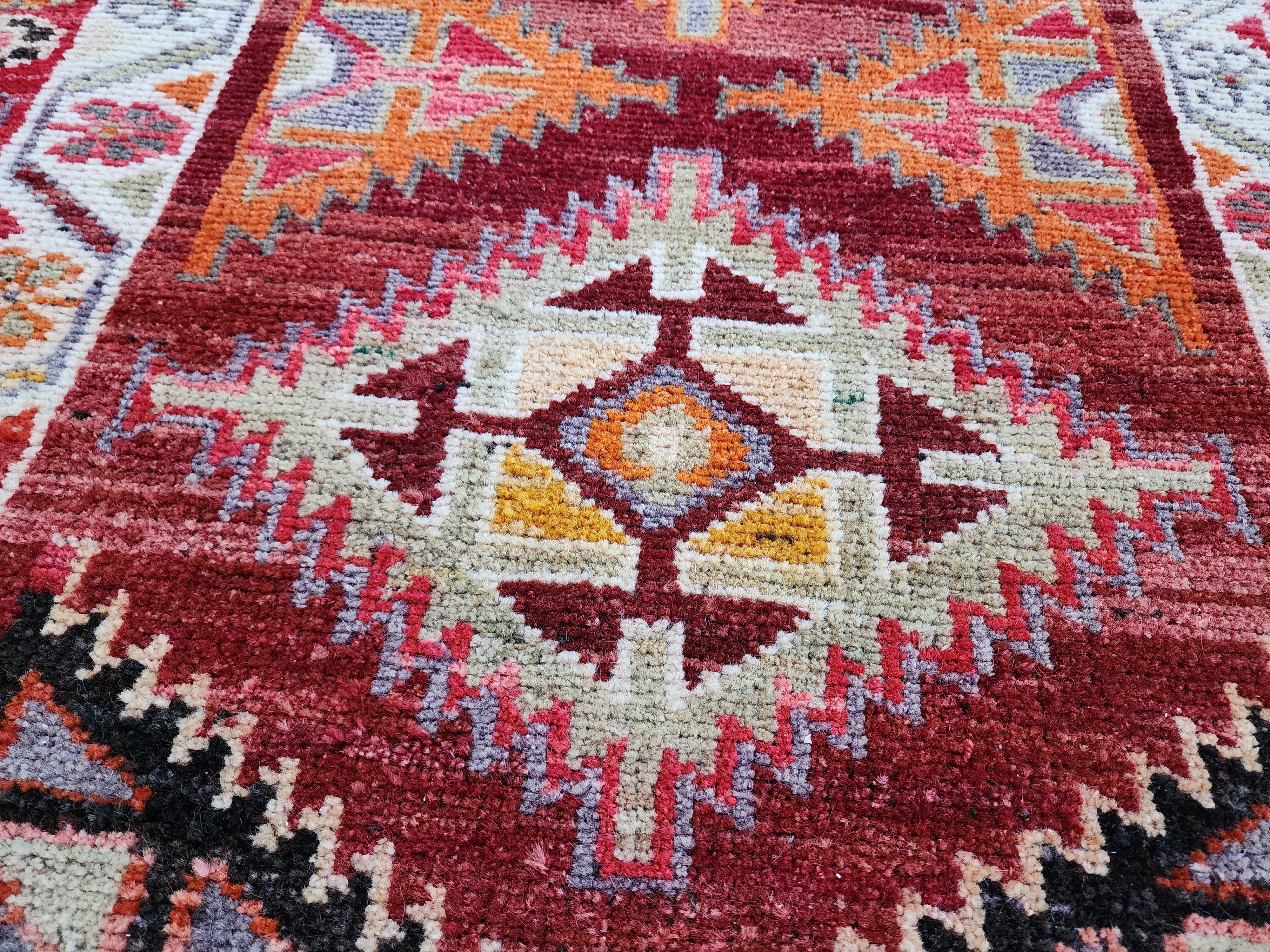 vintage Oushak Wool Runner Rug — pile detail