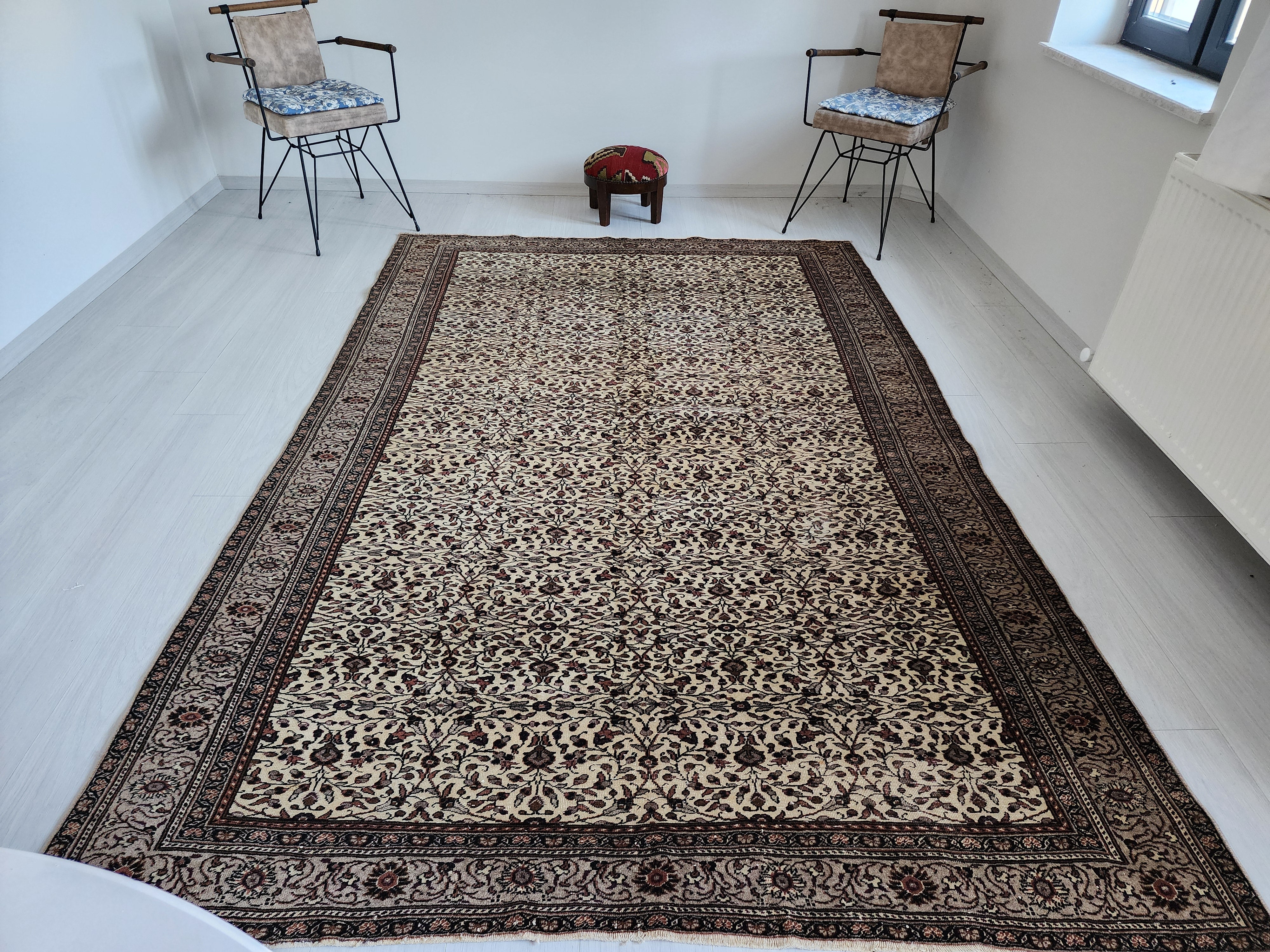 vintage Kayseri Wool Area Rug — detail texture