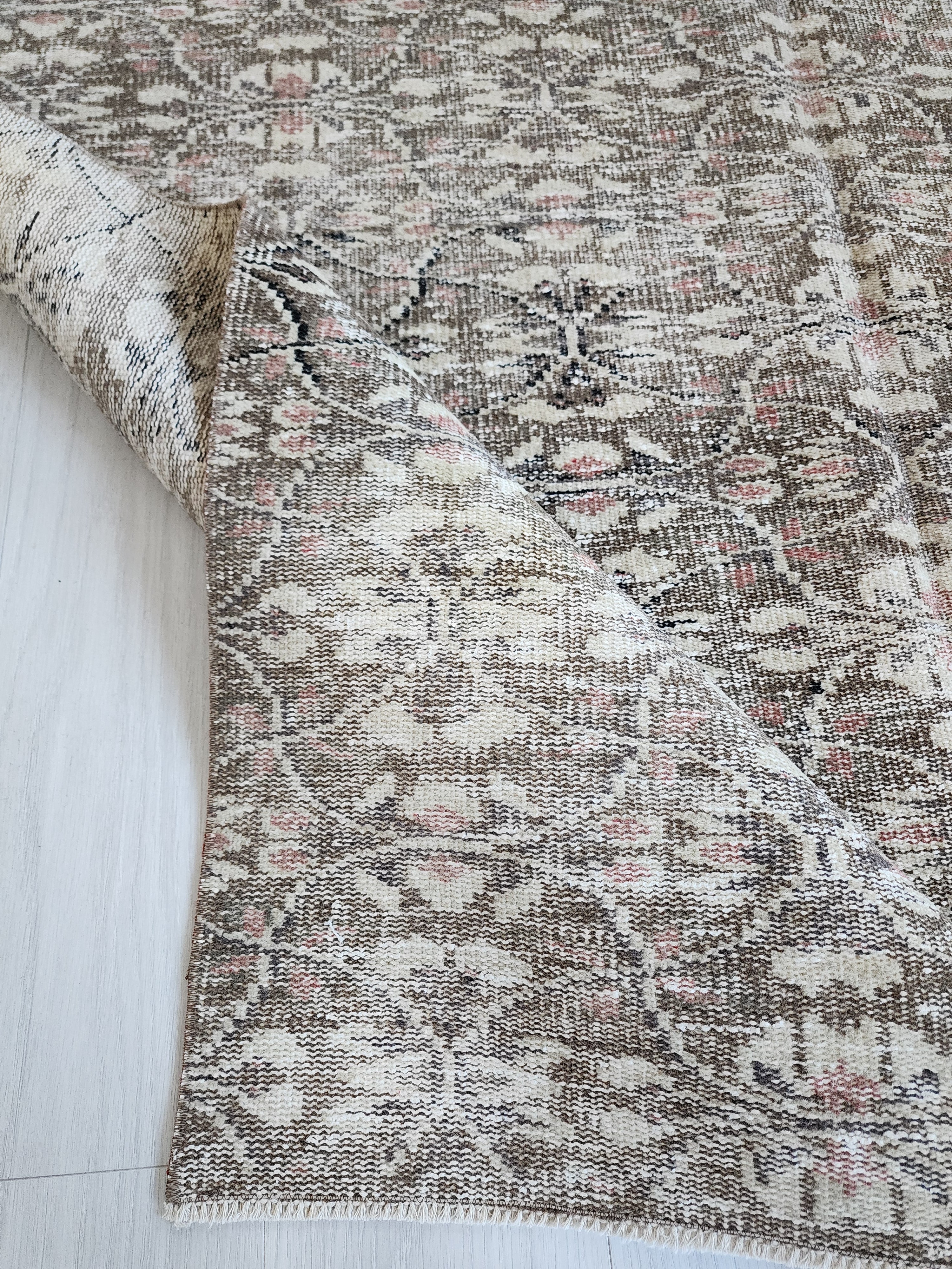 vintage Turkish Area Rug — pile detail