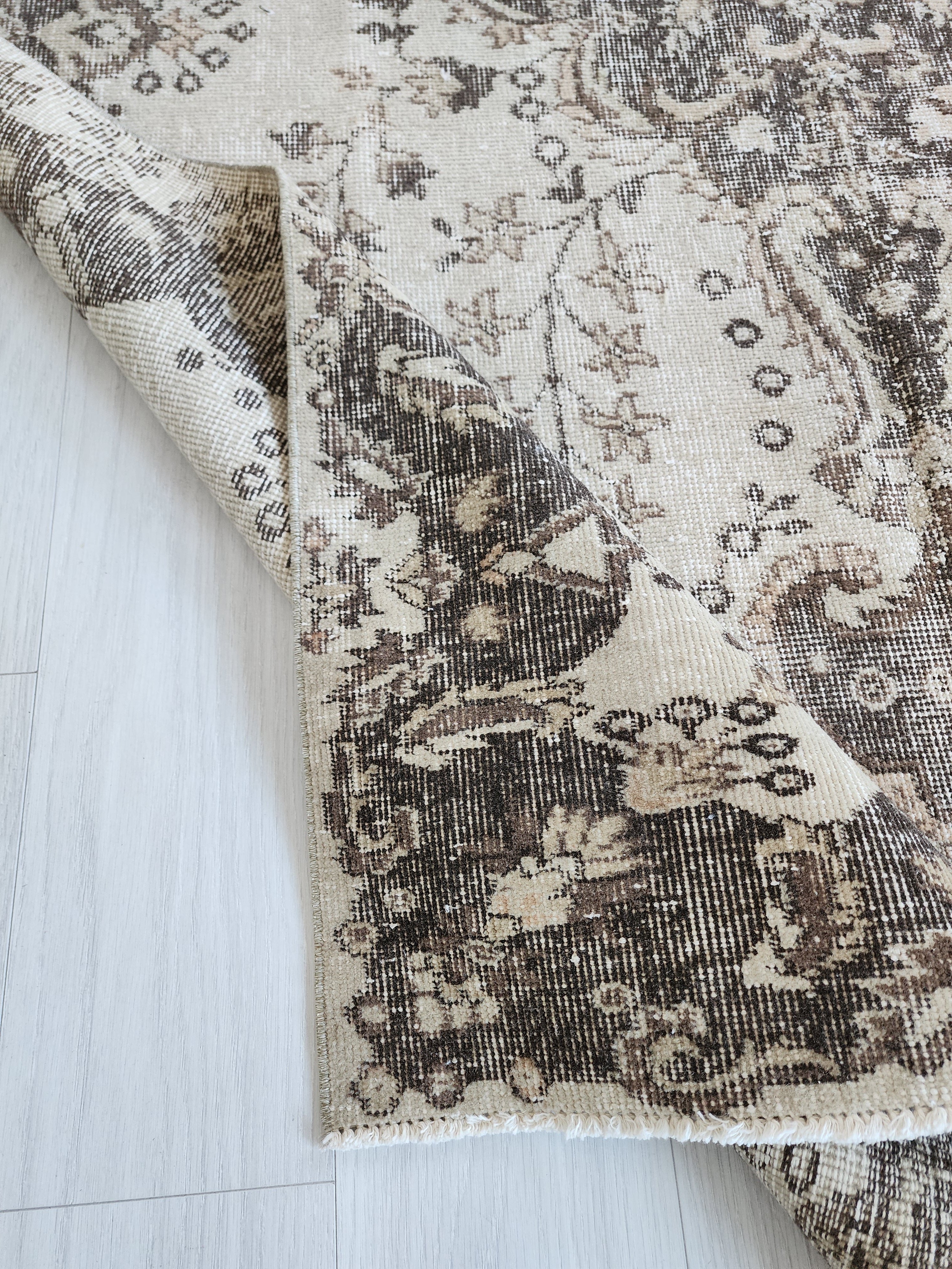vintage Kayseri Wool Area Rug — pile detail