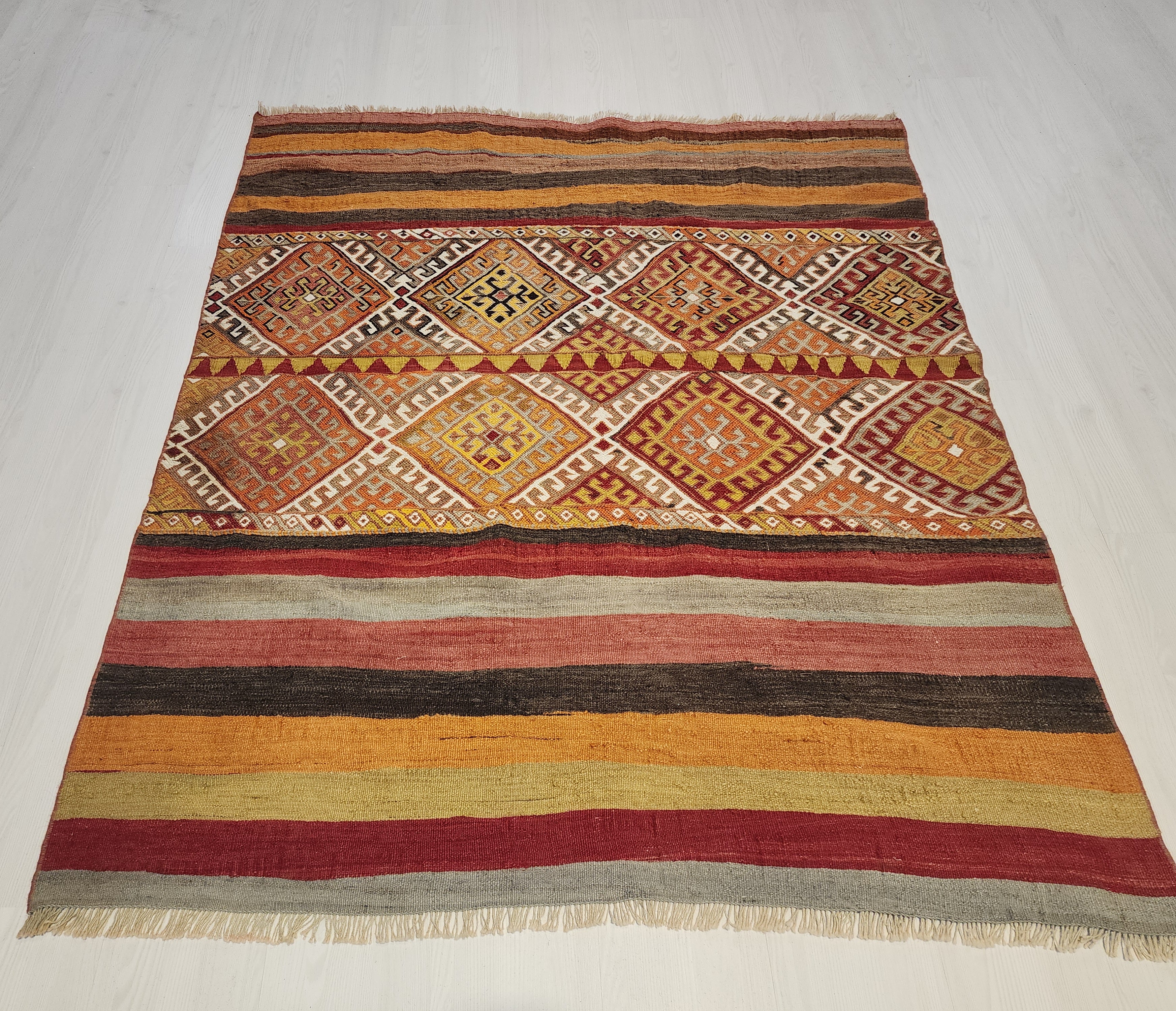 Vintage Turkish Kilim Rug, Southwestern Aztec Wool, 5x6 ft