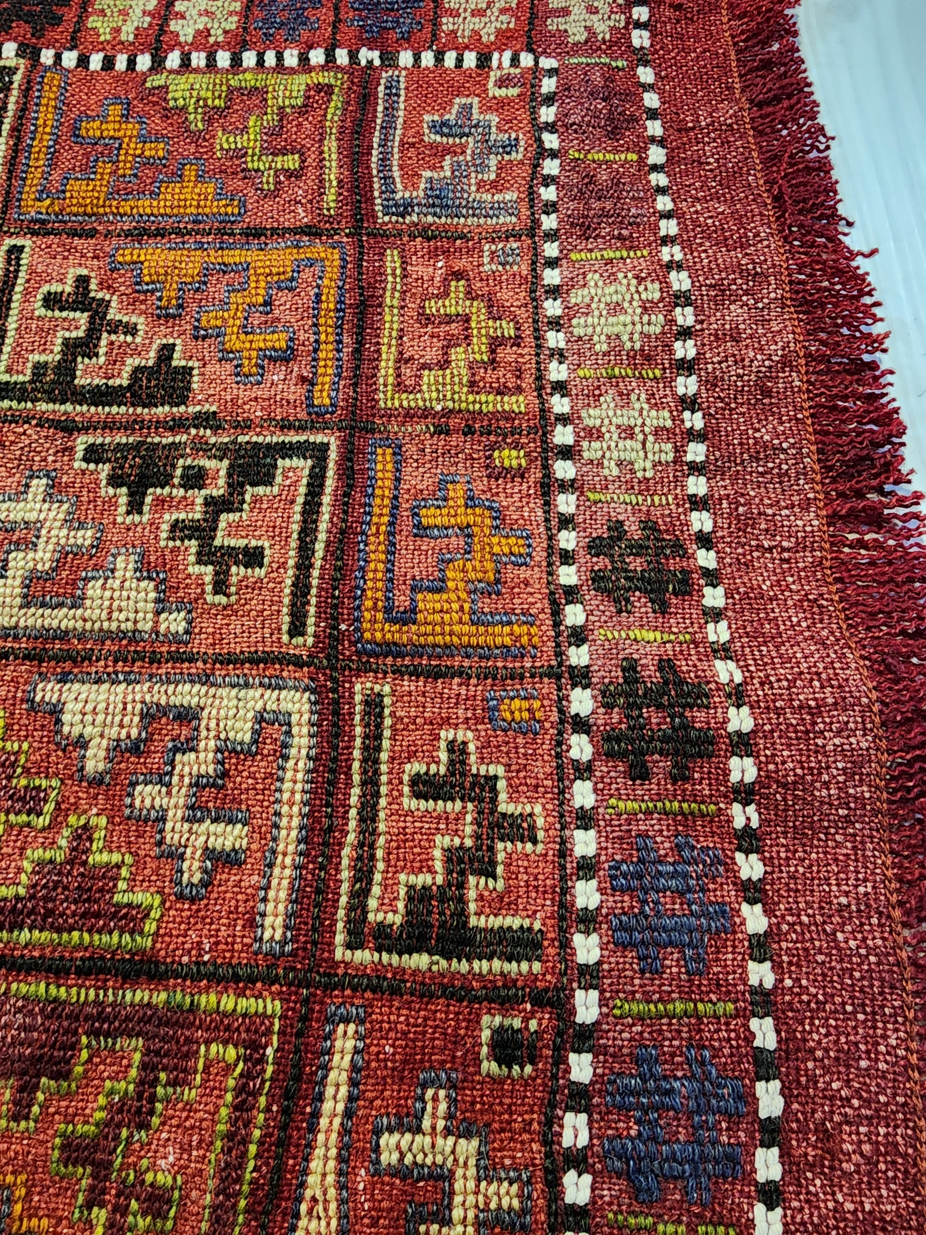 vintage Konya Wool Small Rug — pile detail