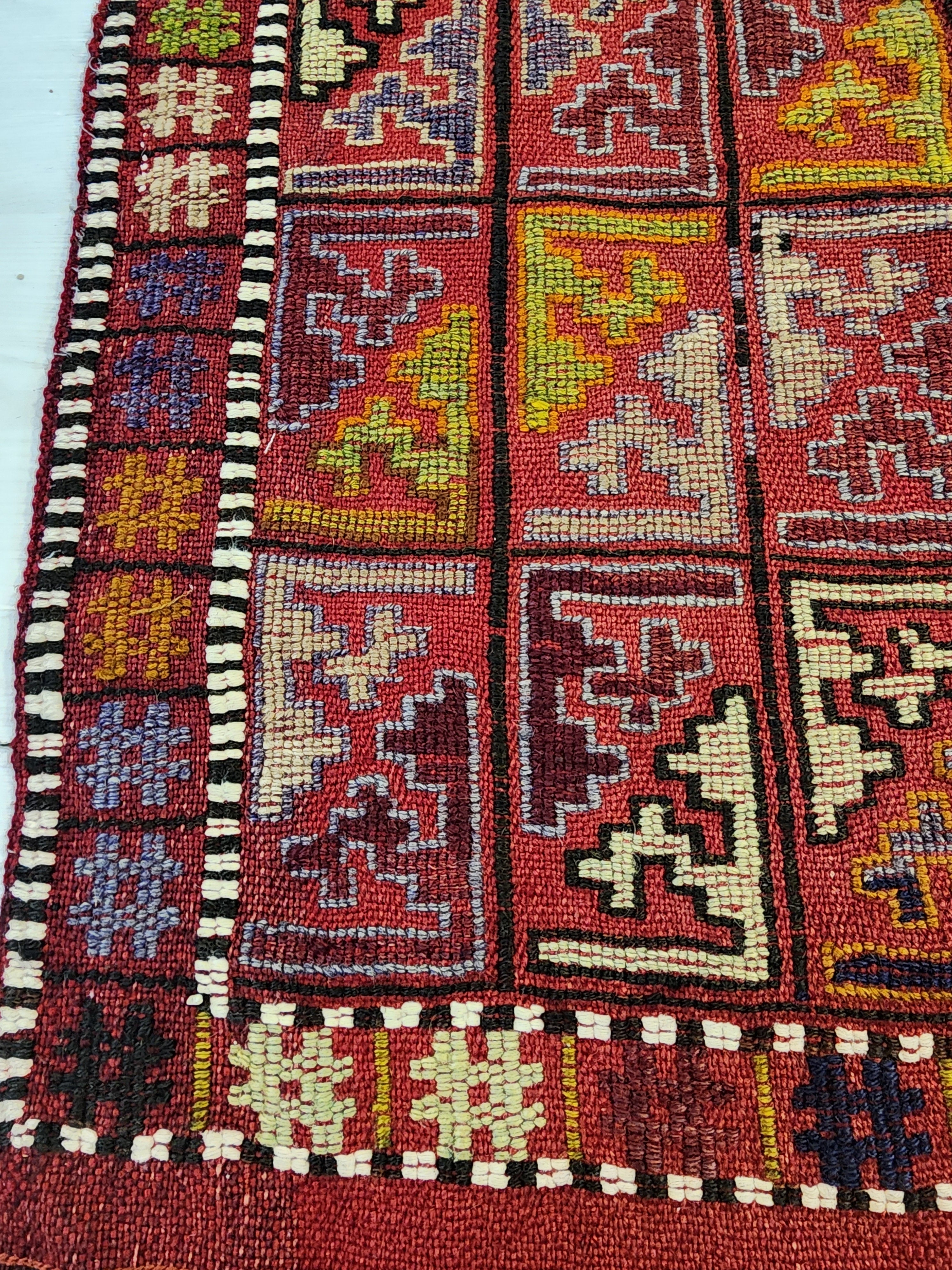 vintage Konya Wool Small Rug — colour close-up