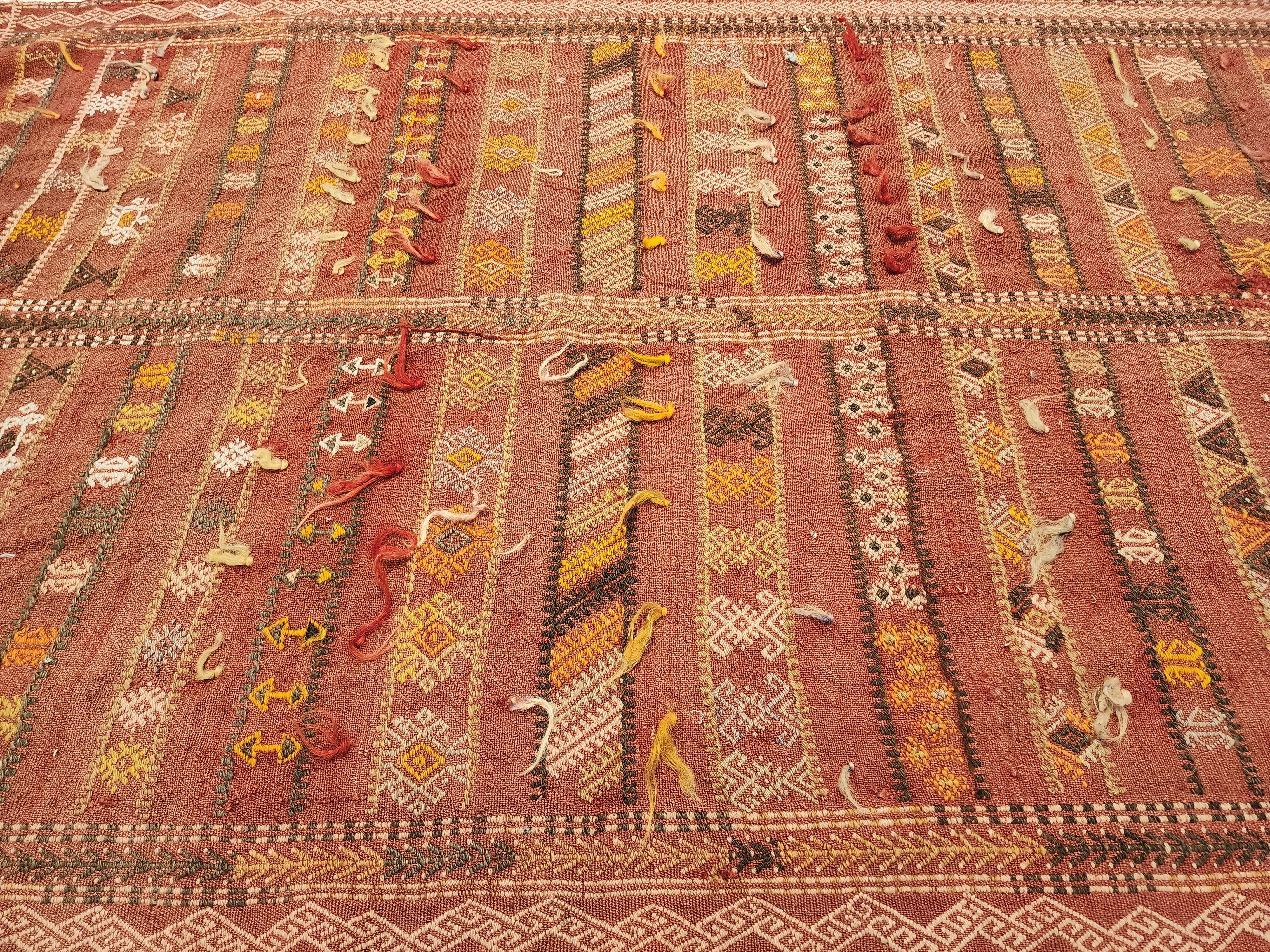 Vintage Persian Area Kilim Living Room, 5'3'' x 3'6''