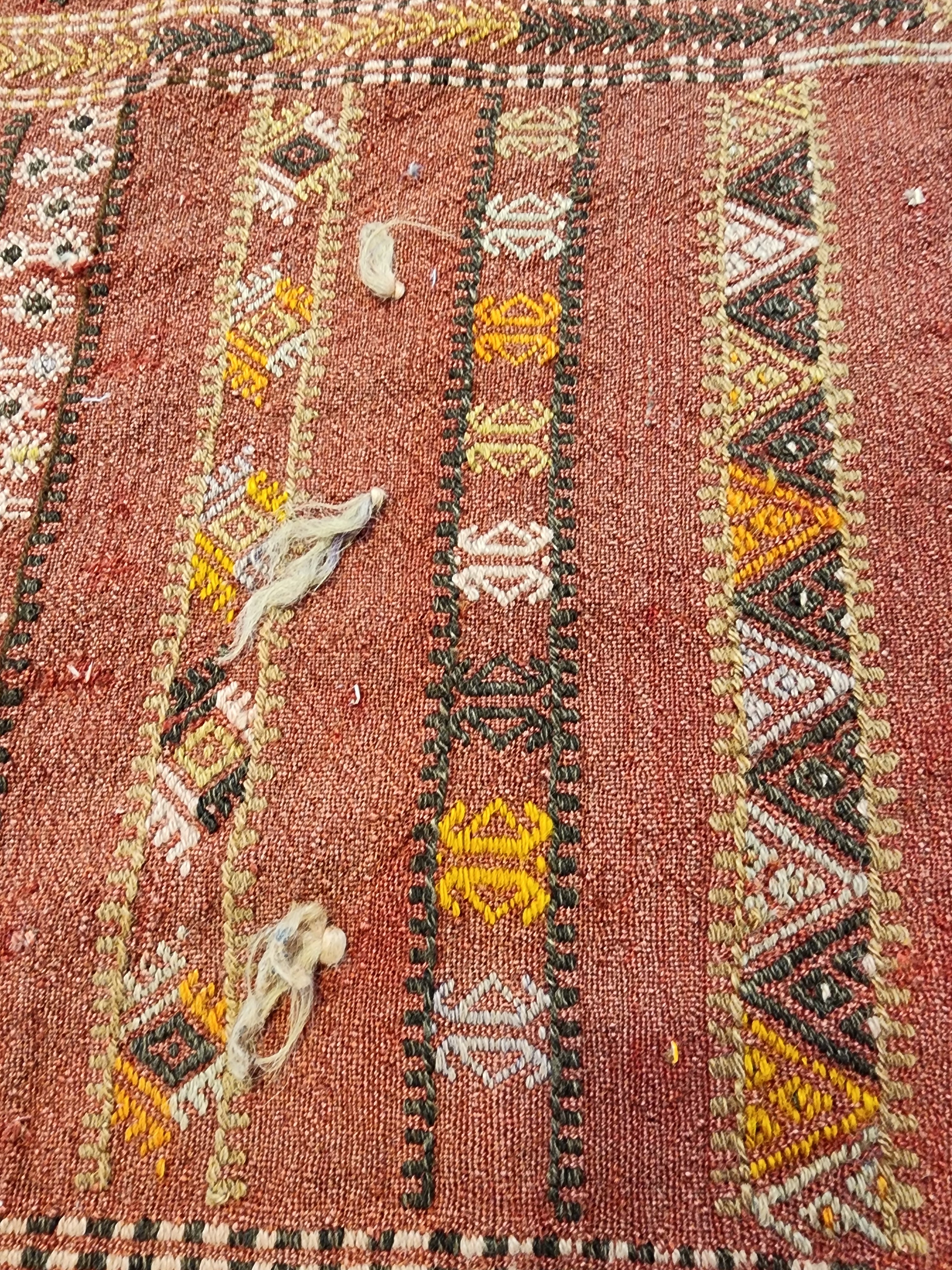 Vintage Persian Area Kilim Living Room, 5'3'' x 3'6''
