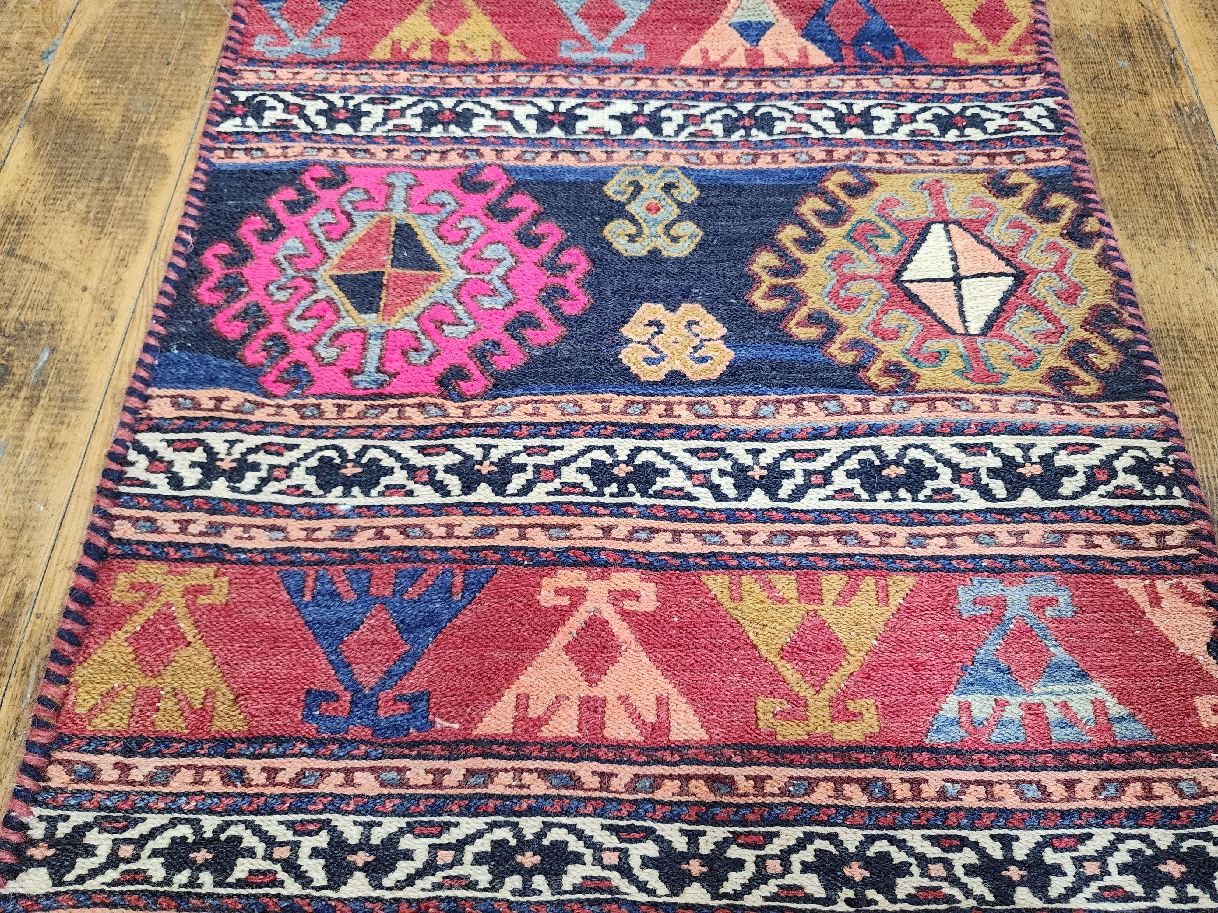 Vintage Soumak Kilim Runner Rug: Turkish Wool Flatweave, 6x2