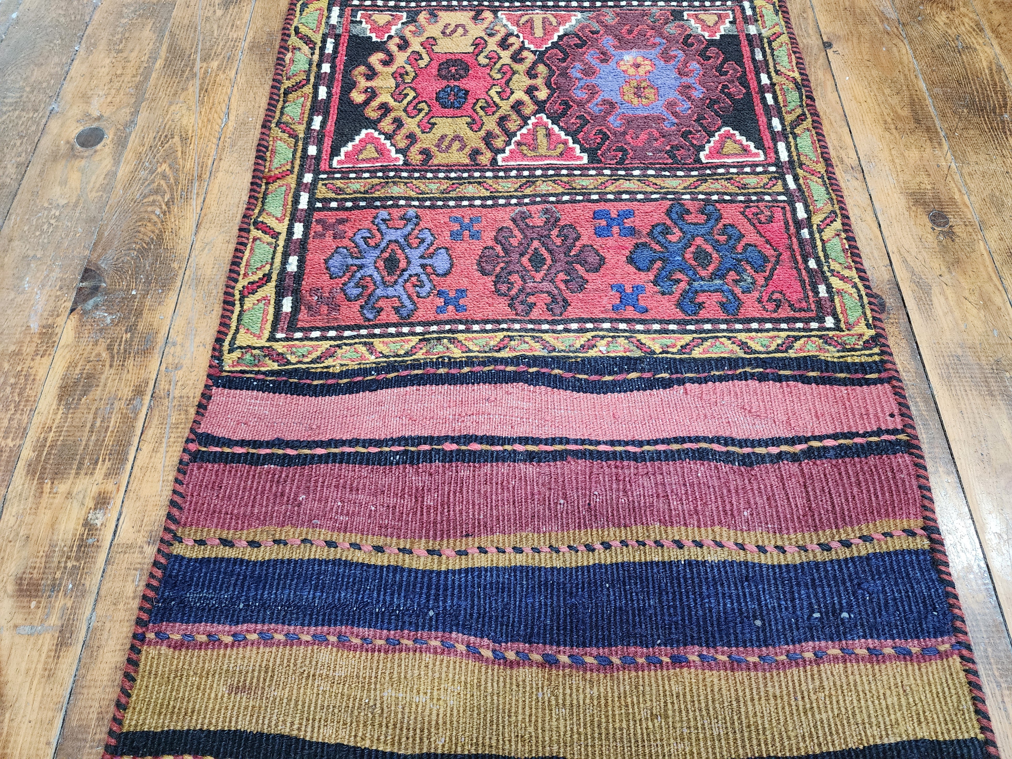 Vintage Soumak Kilim Runner Rug: Turkish Wool Flatweave, 6x2