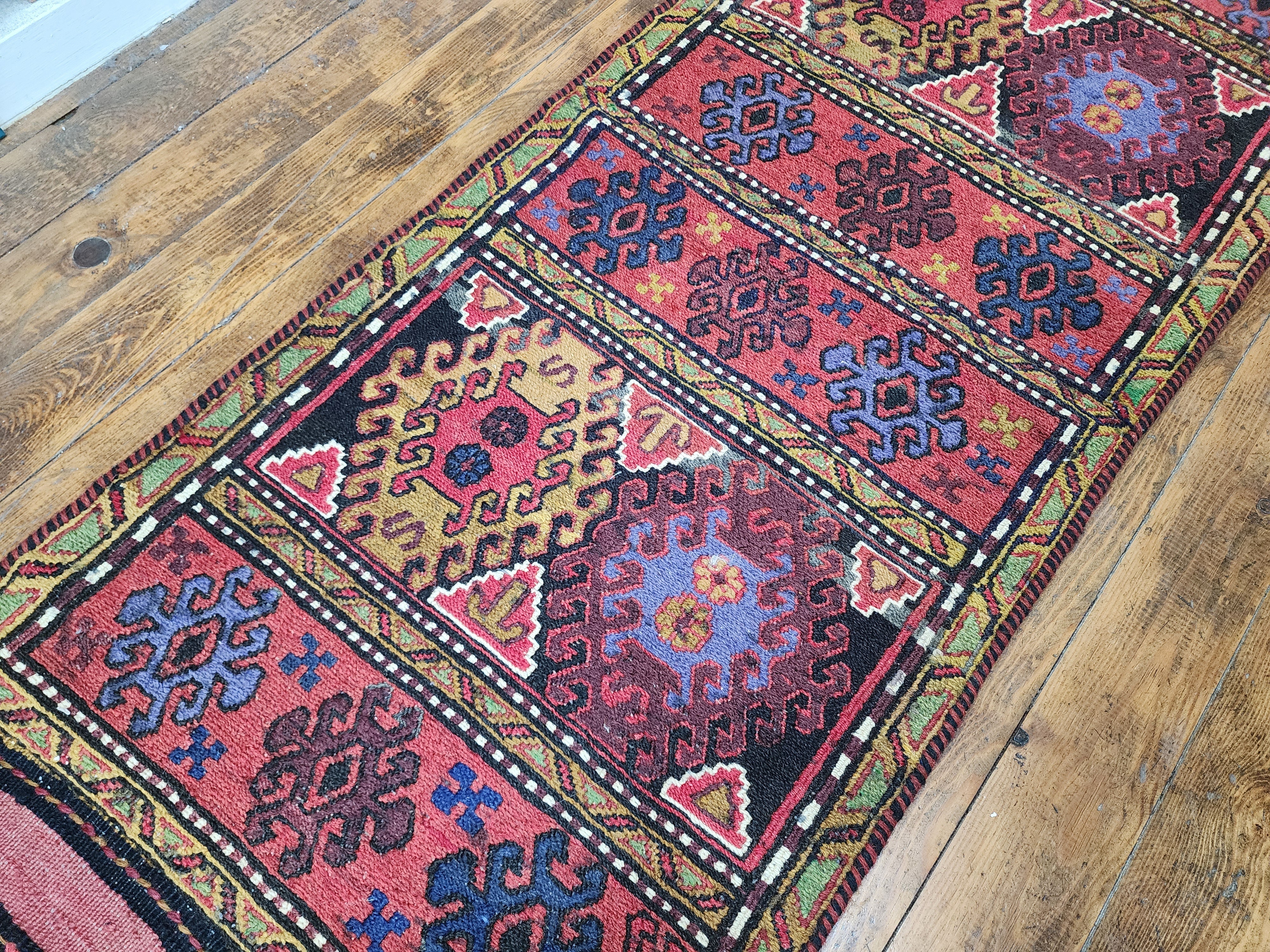 vintage Soumak Wool Runner Rug — colour close-up