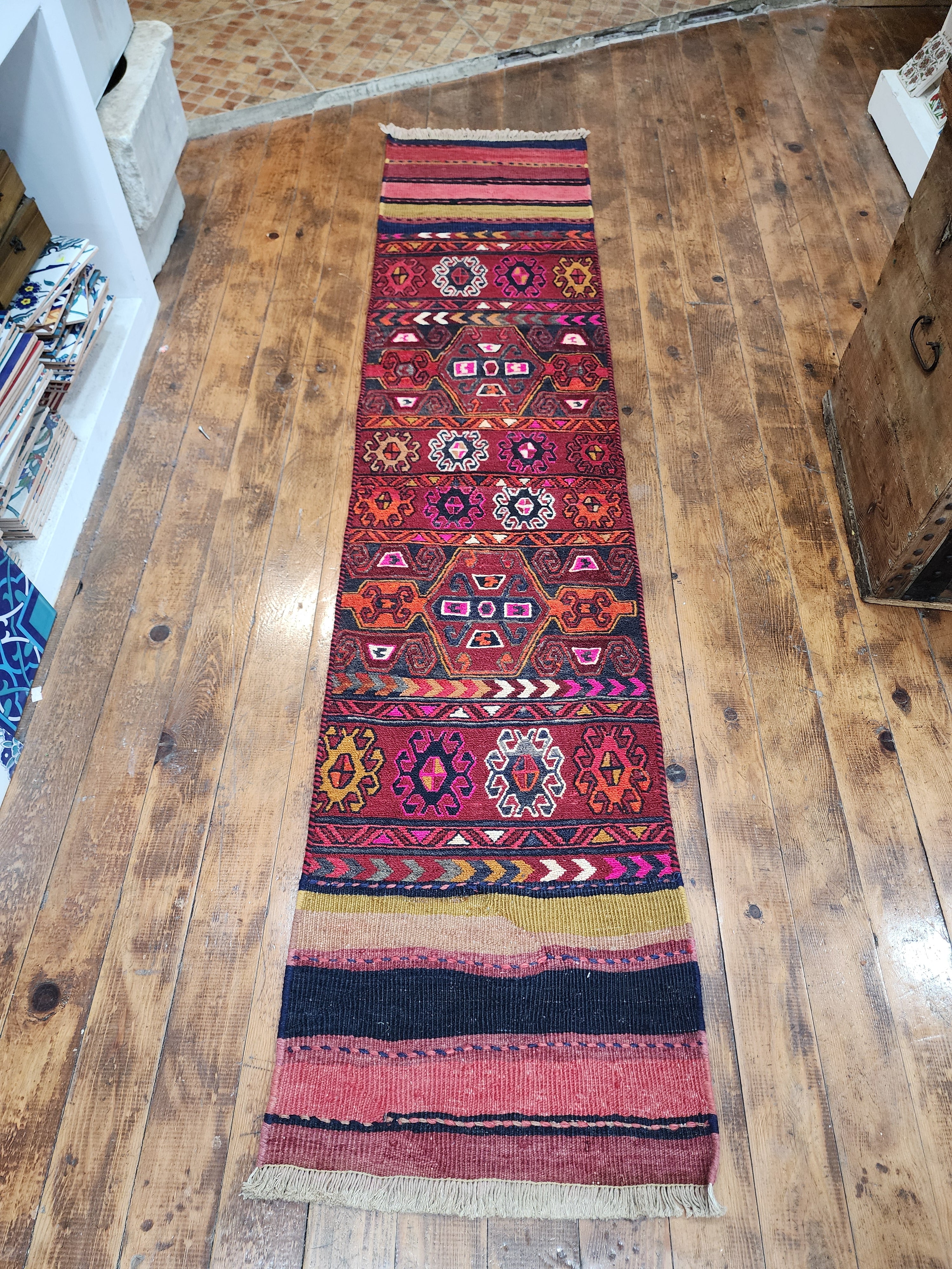 Vintage Kilim Runner Rug, 6x2 ft, Handmade Wool Embroidered Turkish Rug