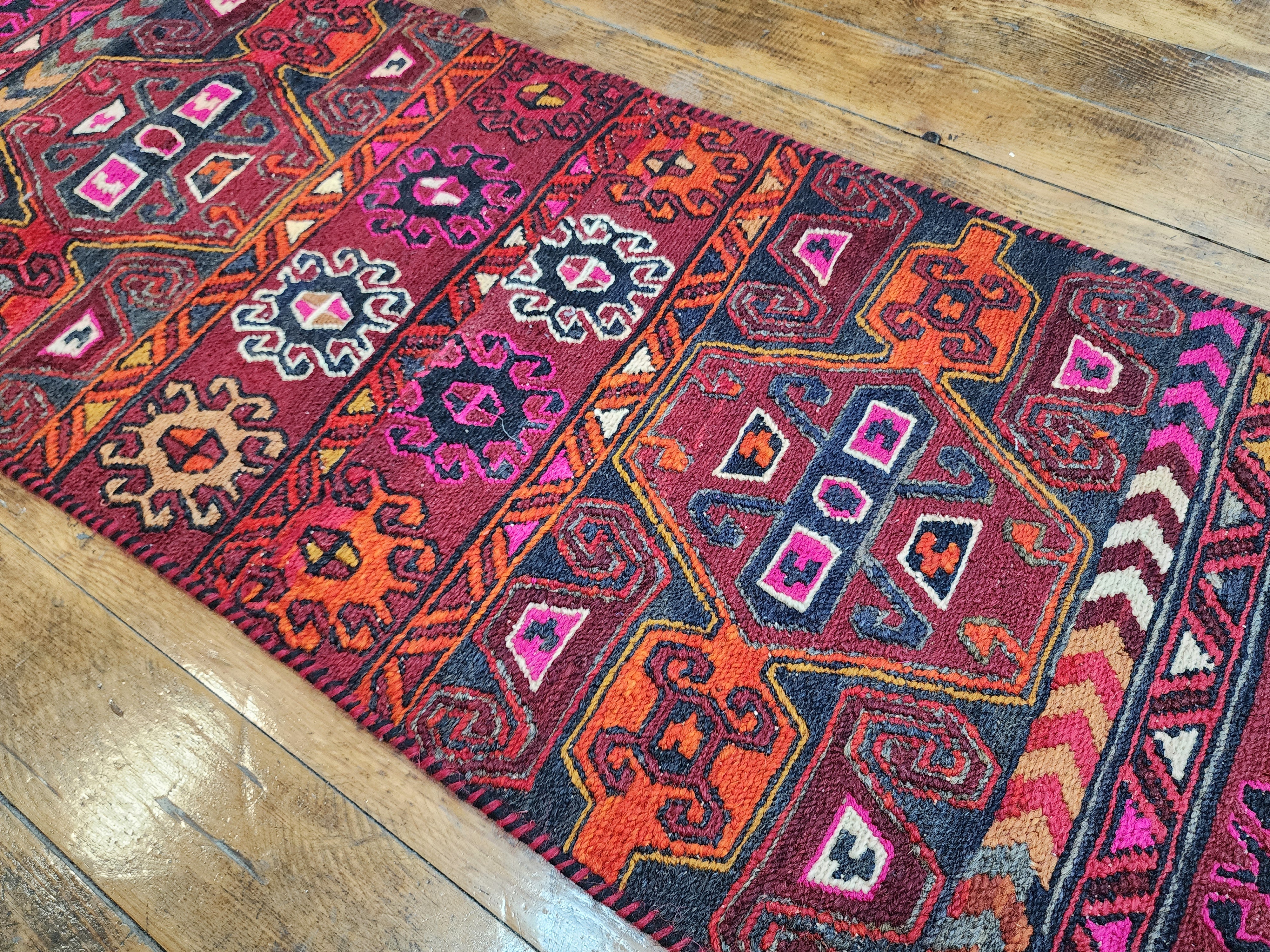 Vintage Kilim Runner Rug, 6x2 ft, Handmade Wool Embroidered Turkish Rug
