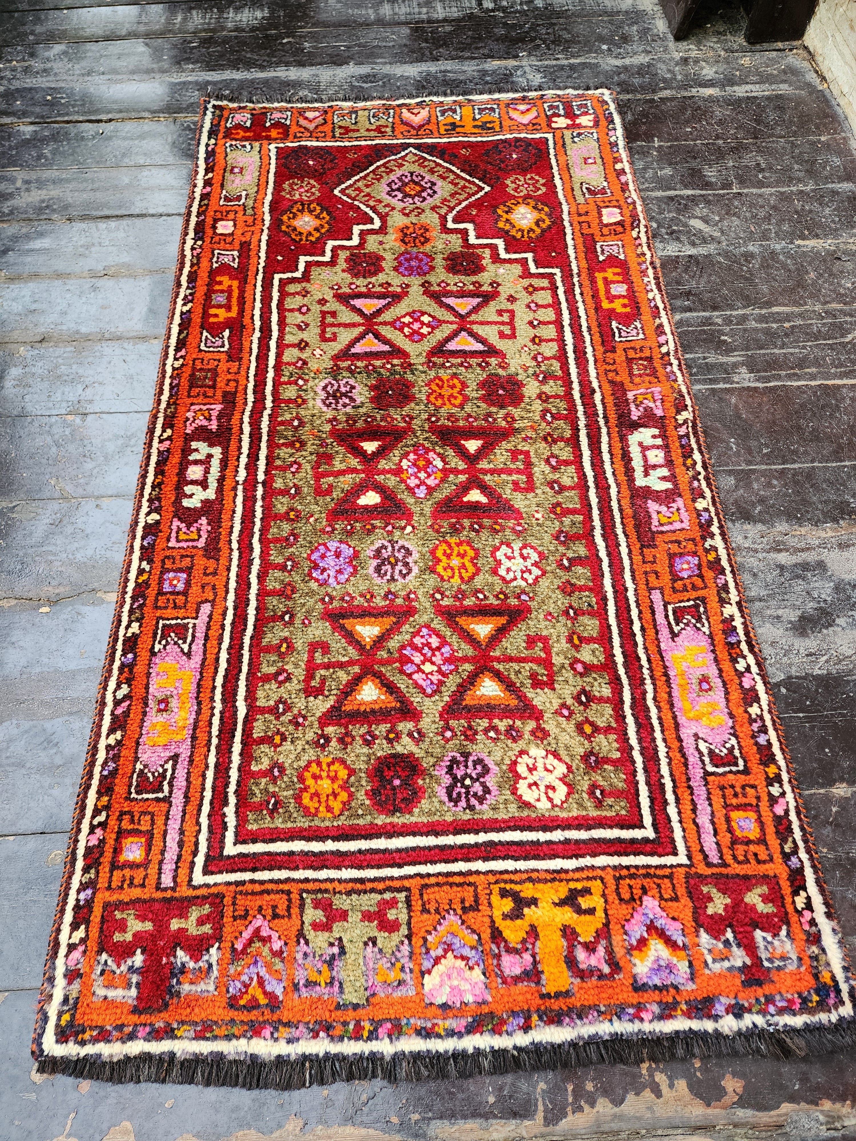 antique Konya Wool Small Rug — detail texture