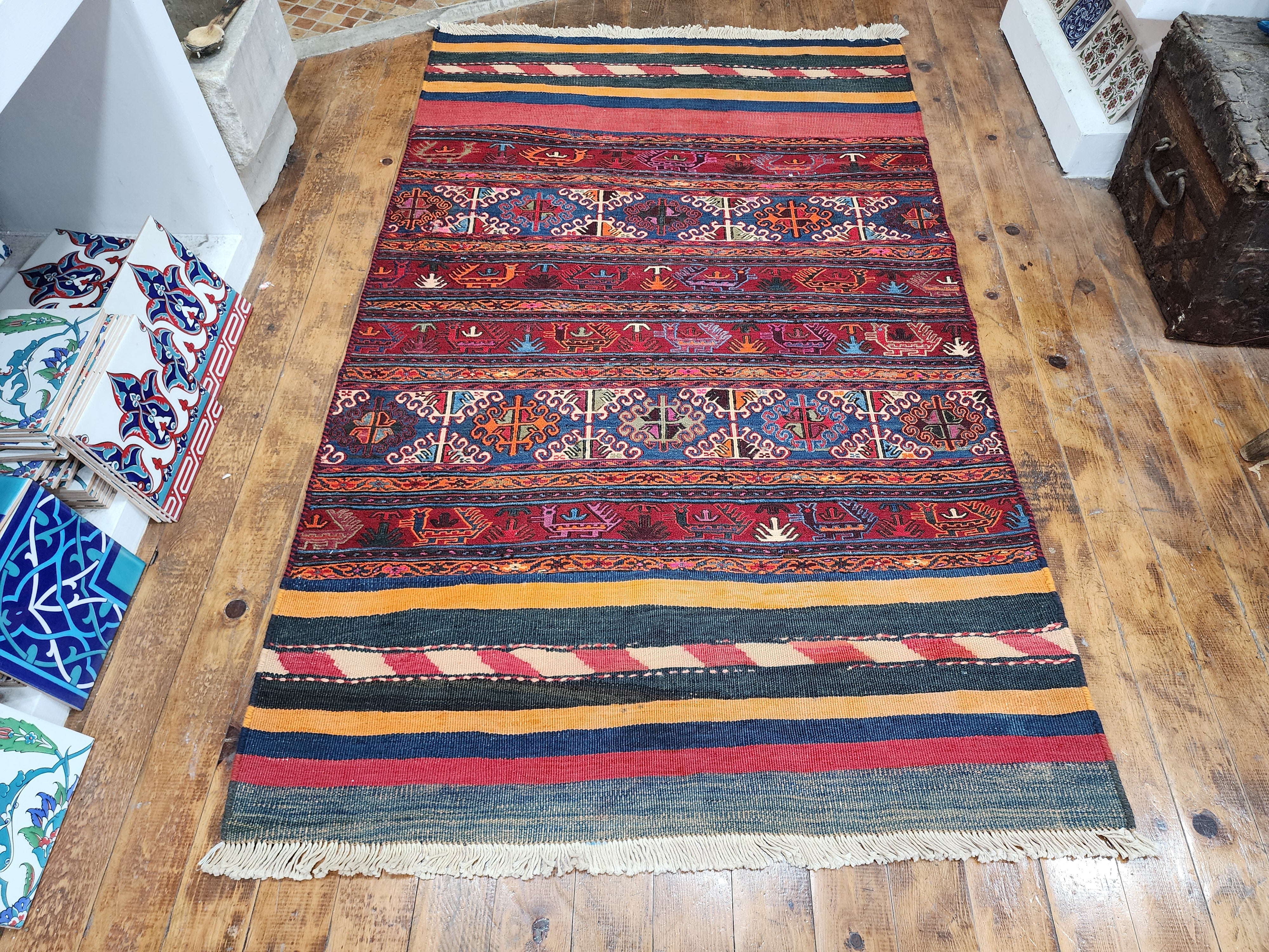 Embroidery Nomadic Besik Rug, 3'5''x4'11''