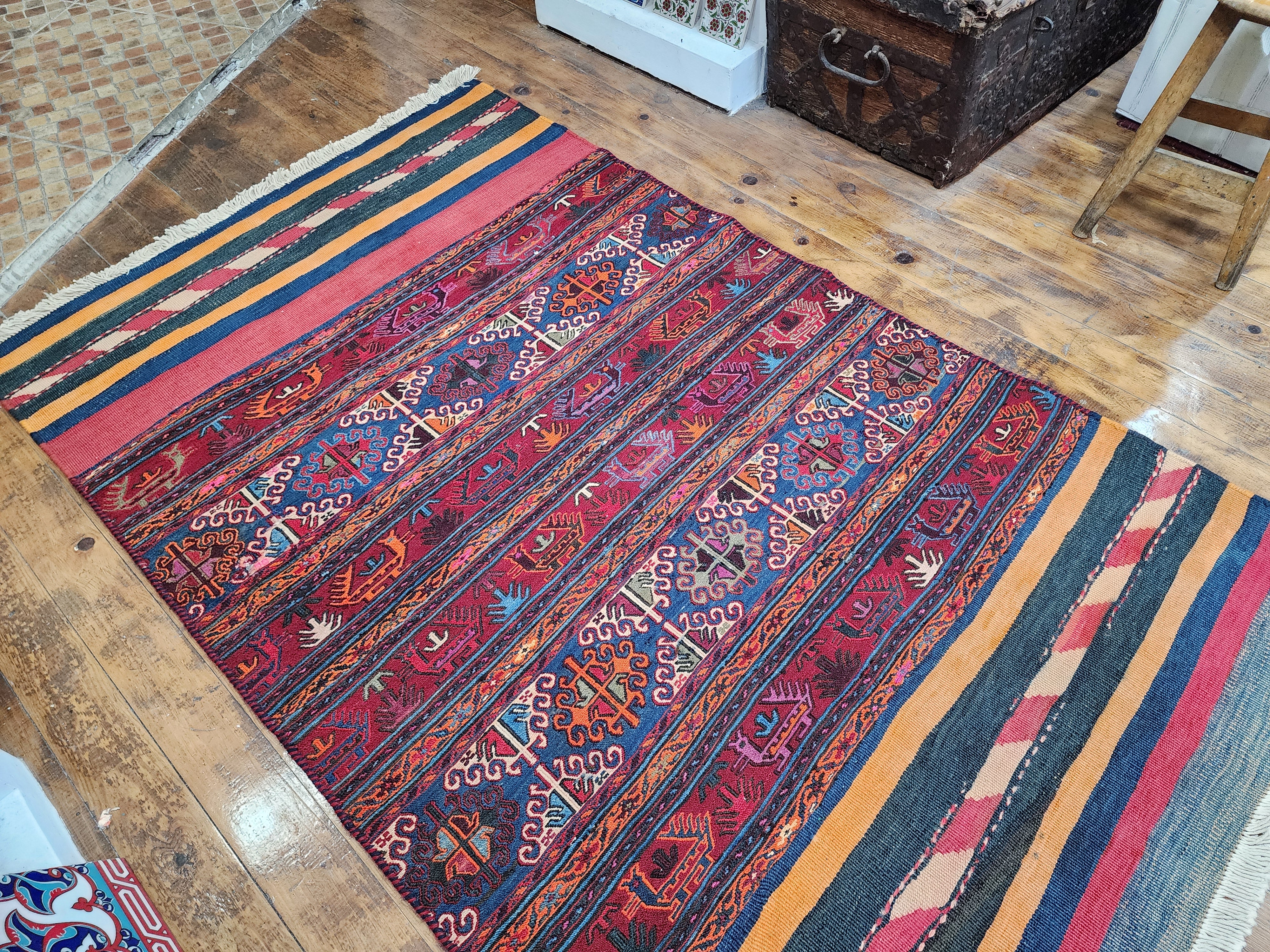 Embroidery Nomadic Besik Rug, 3'5''x4'11''
