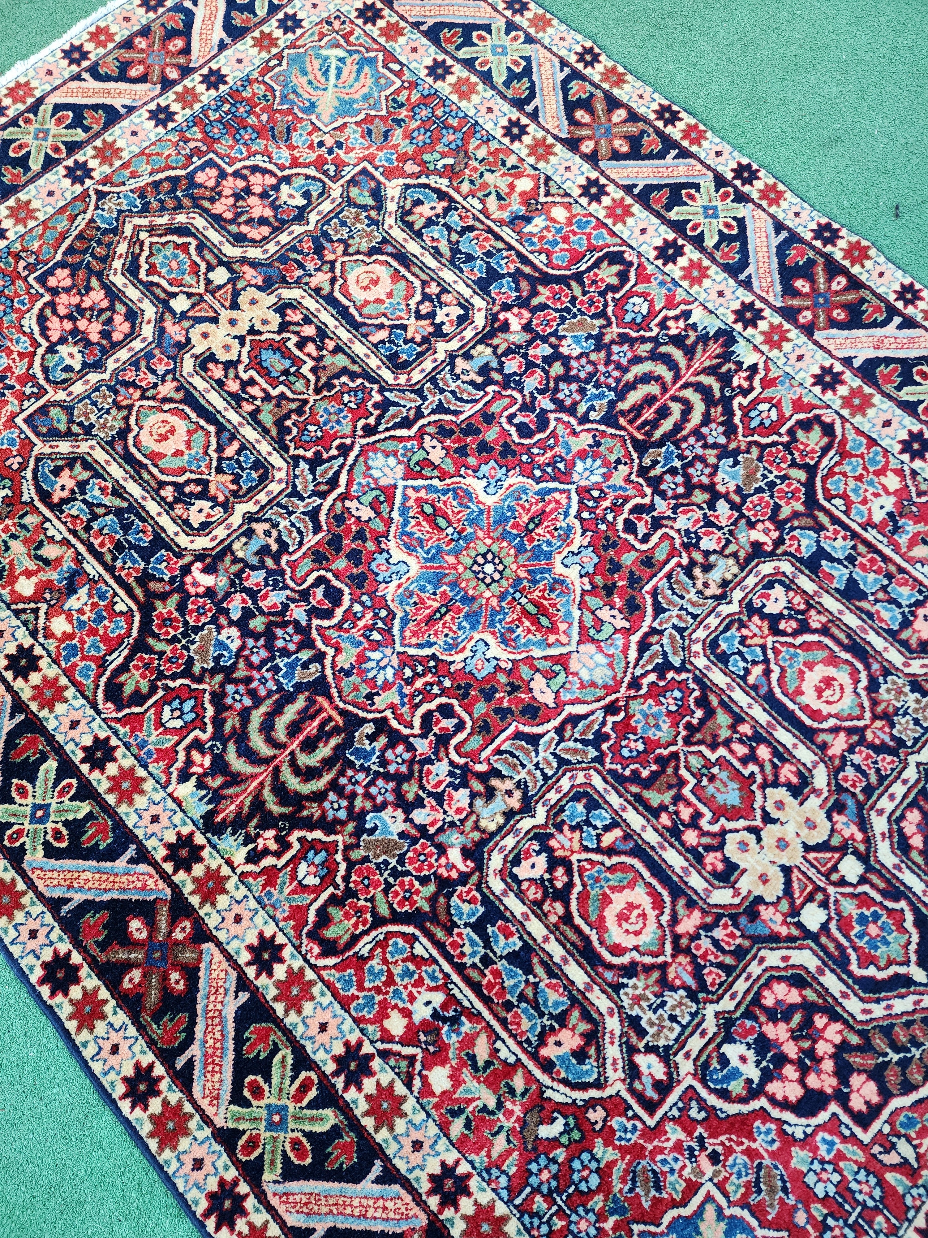 vintage Persian Area Rug — corner detail