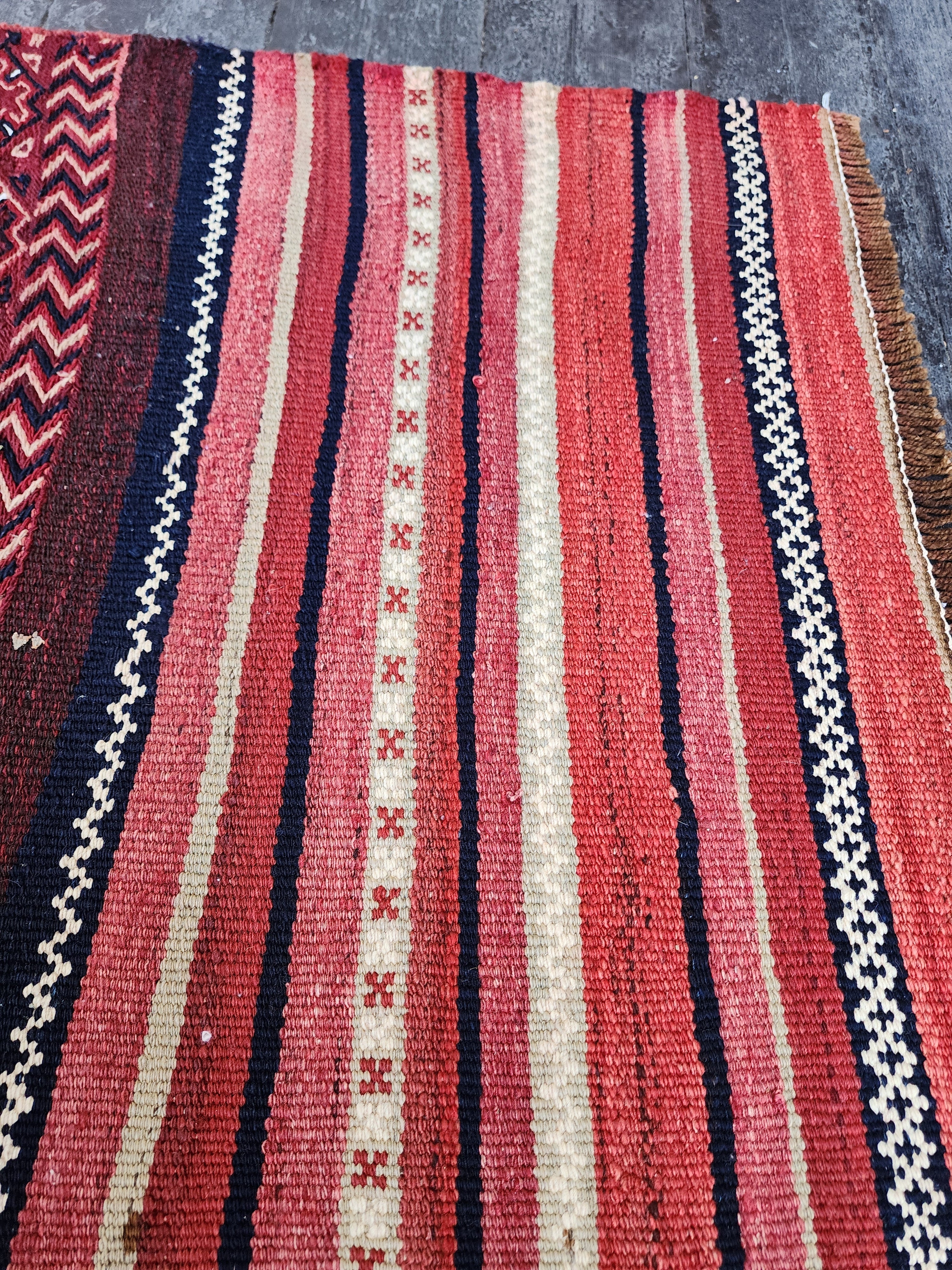 vintage Kilim Wool Runner Rug — corner detail
