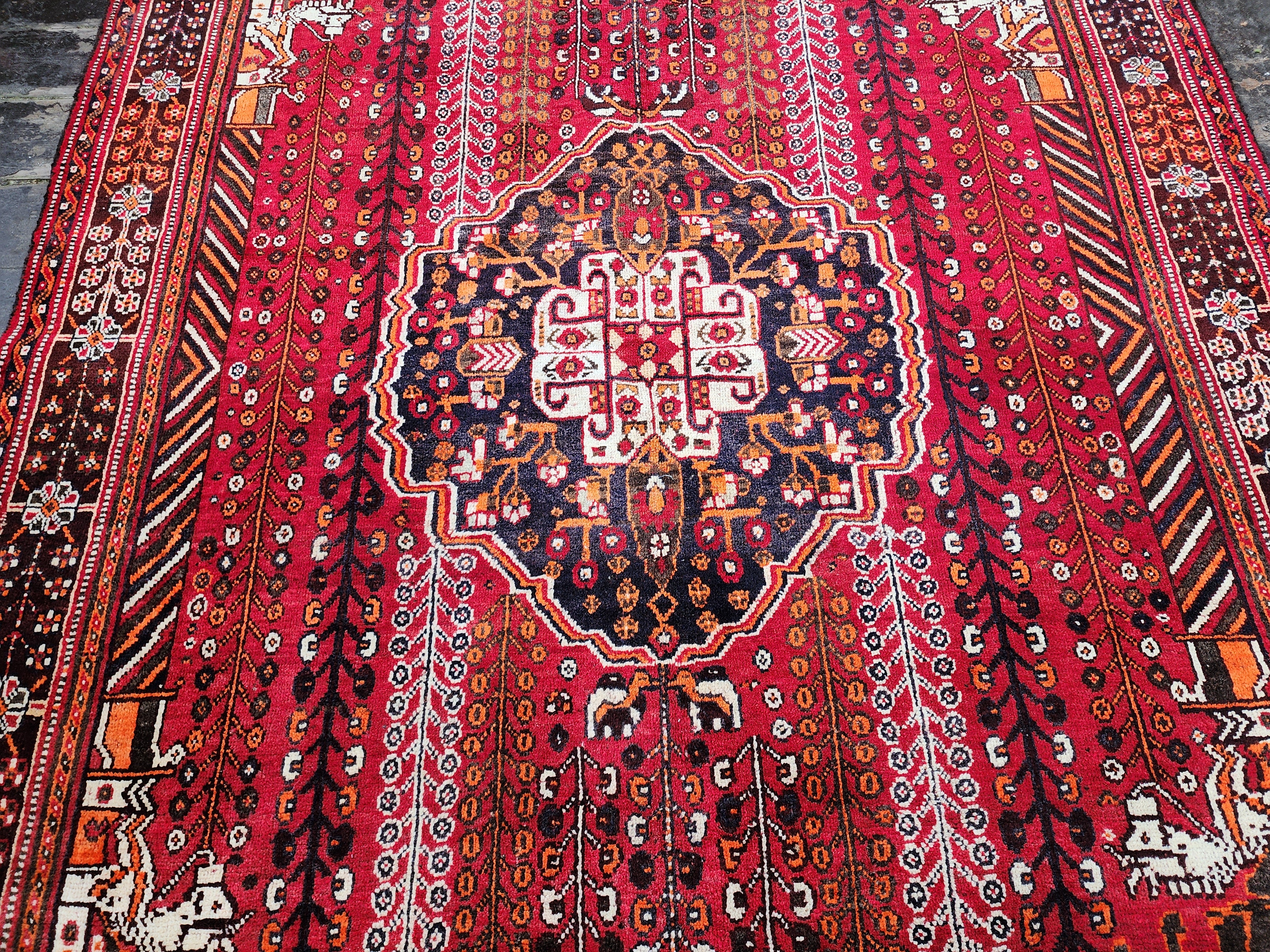 Persian Shiraz Rug, 5x8