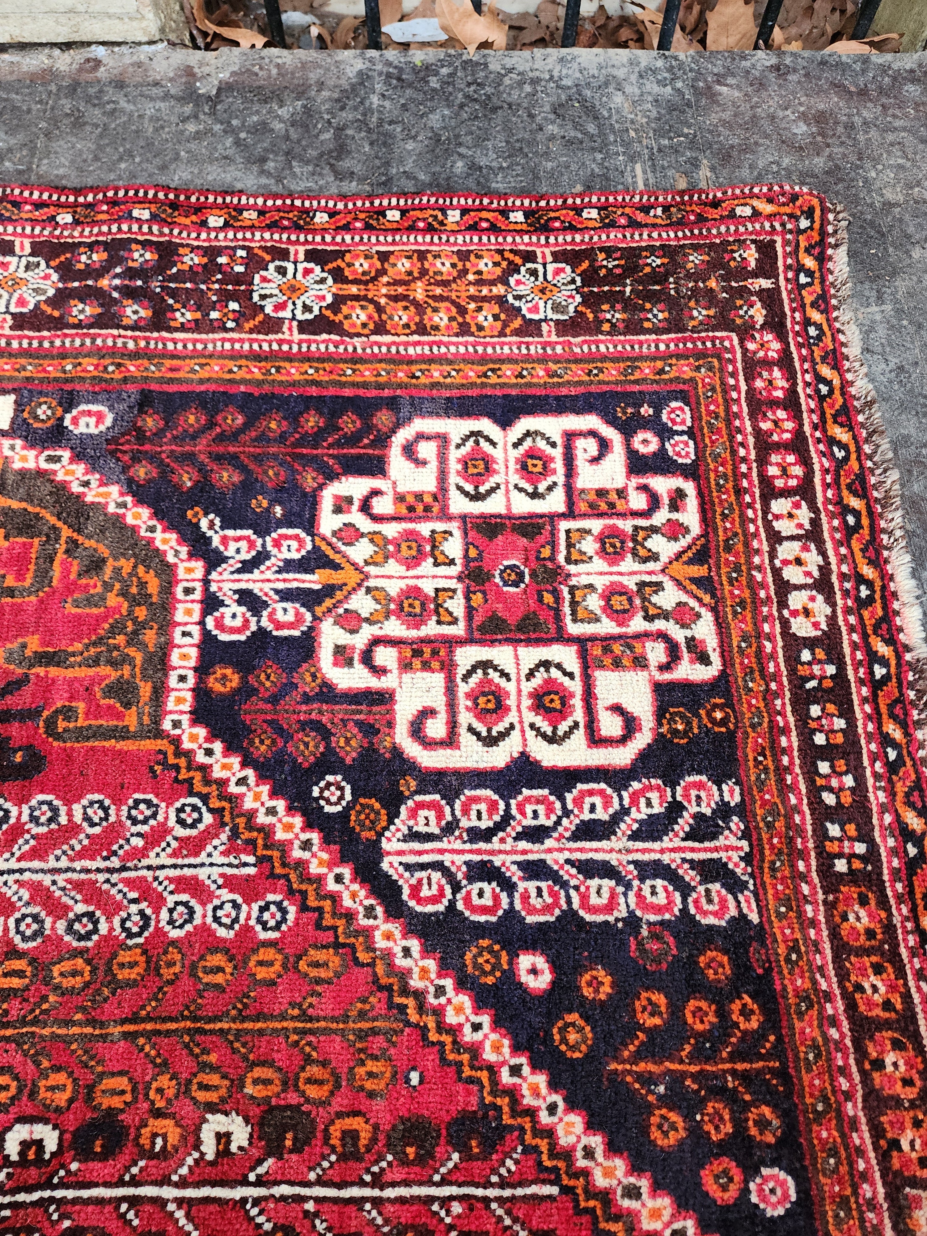 vintage Persian Area Rug — edge weave