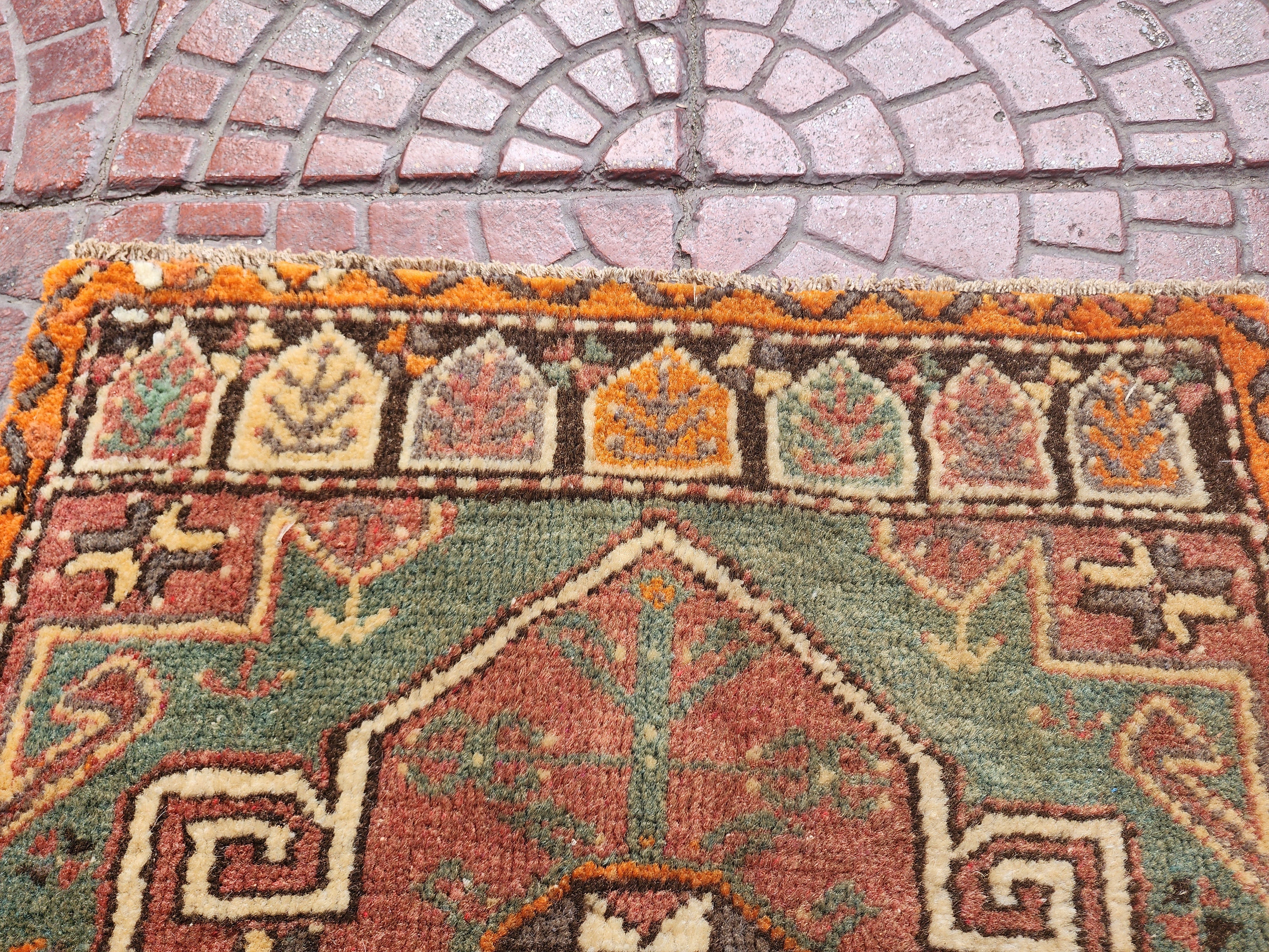 vintage Anatolian Small Rug — corner detail