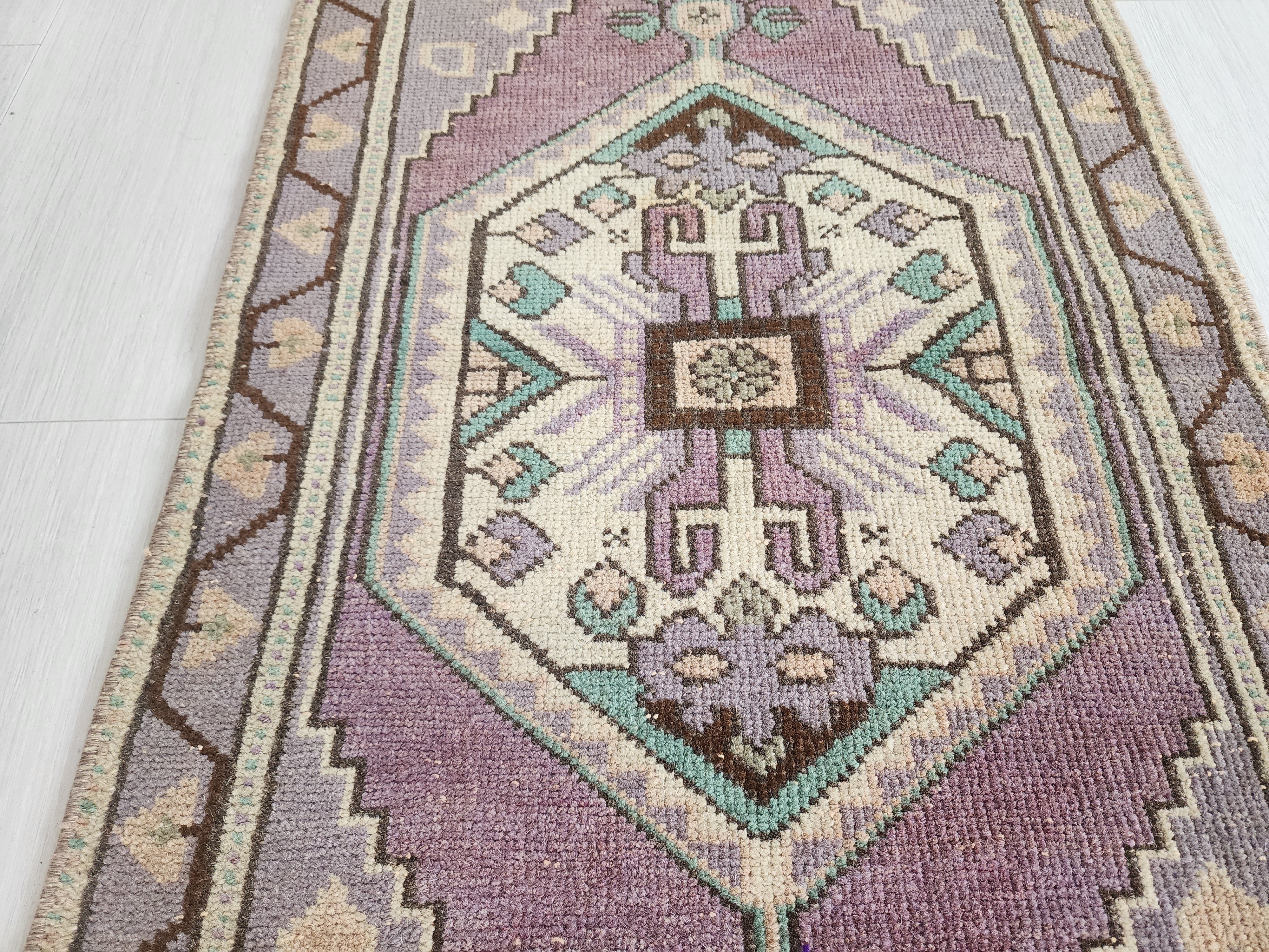 antique Oushak Small Rug — detail texture