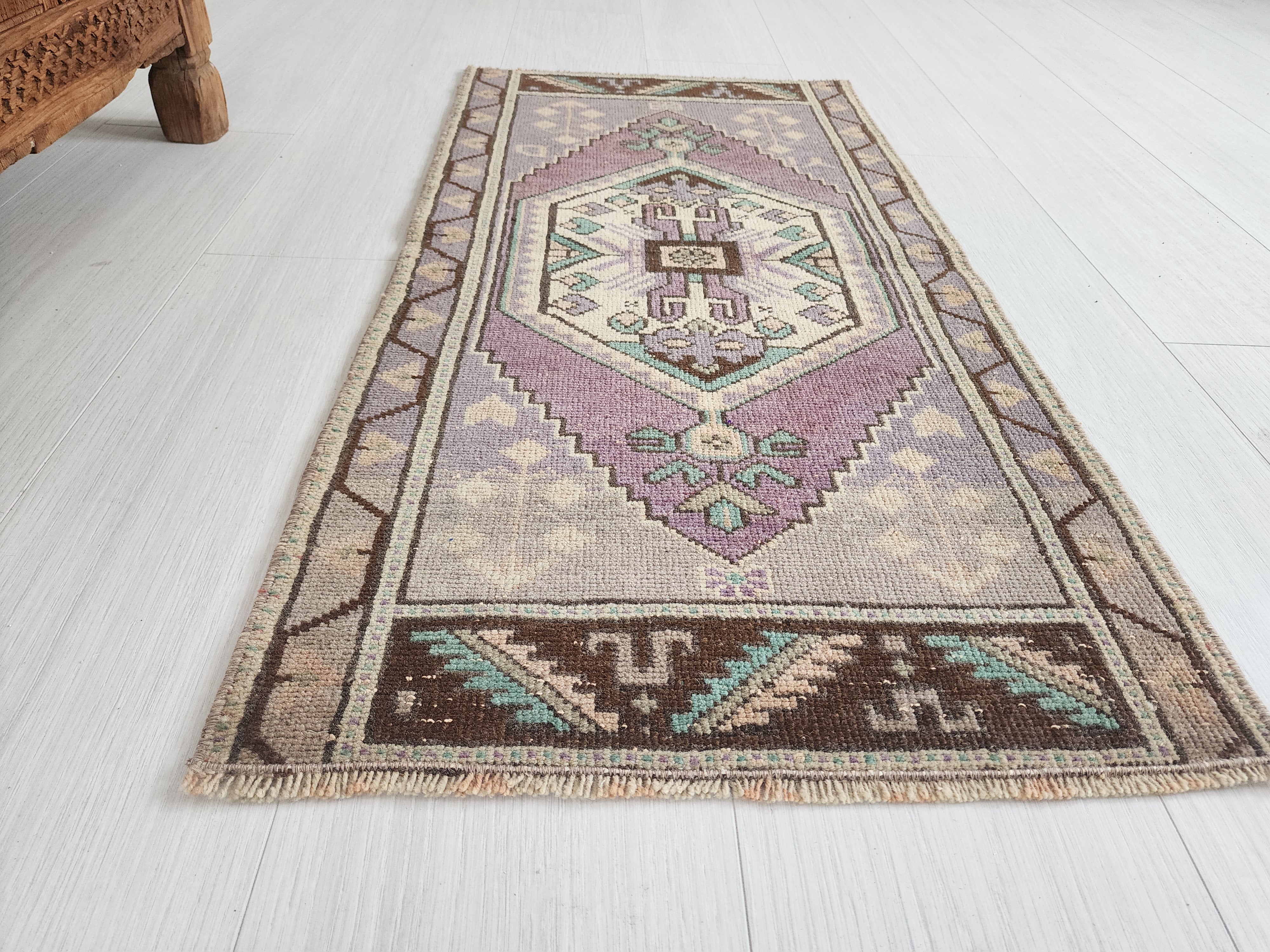 Vintage Rug with Unique Color Palette, 3'3''x1'9''