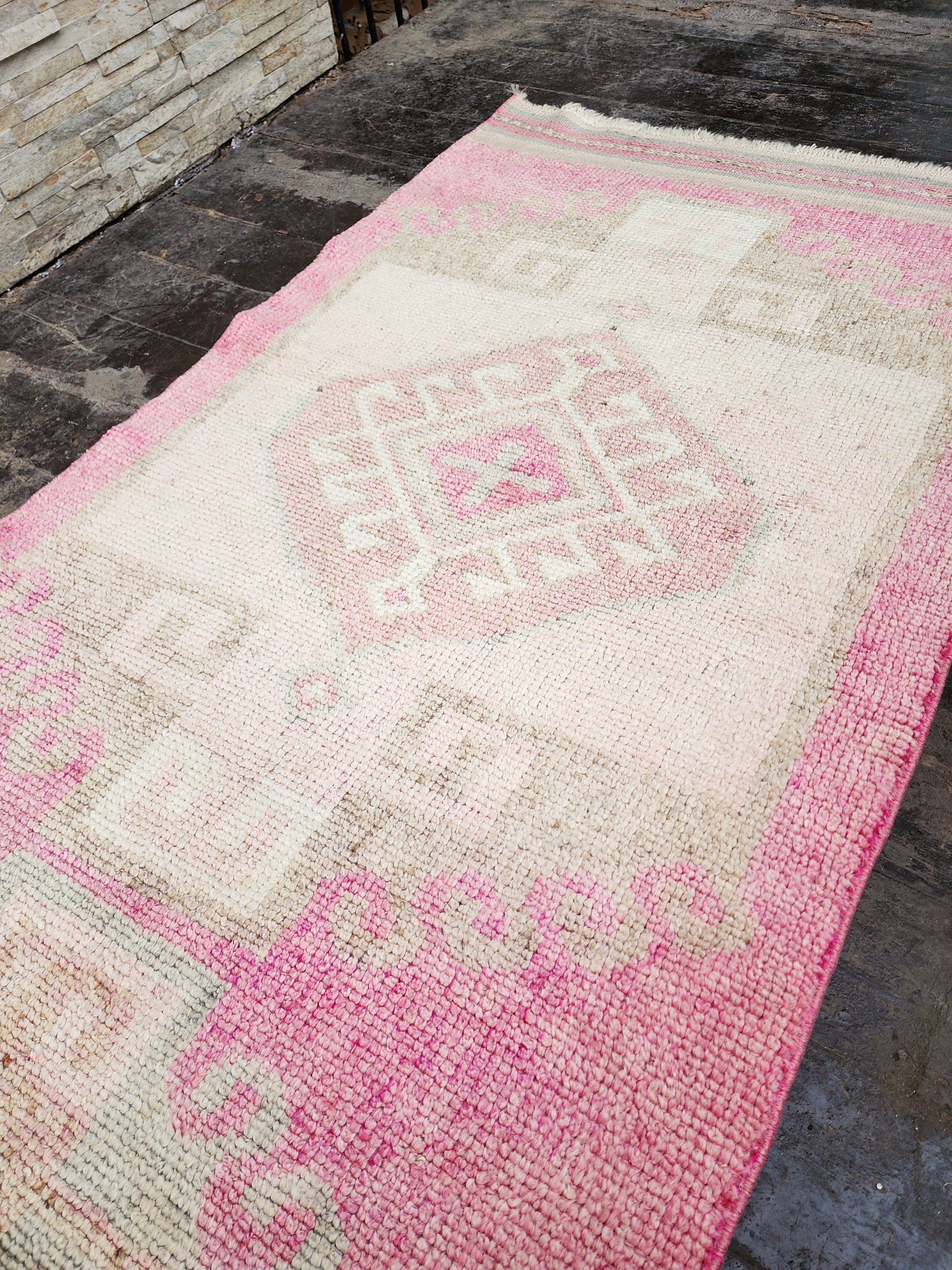 Tapis de couloir Oushak turc pâle 11'10''x3'3''