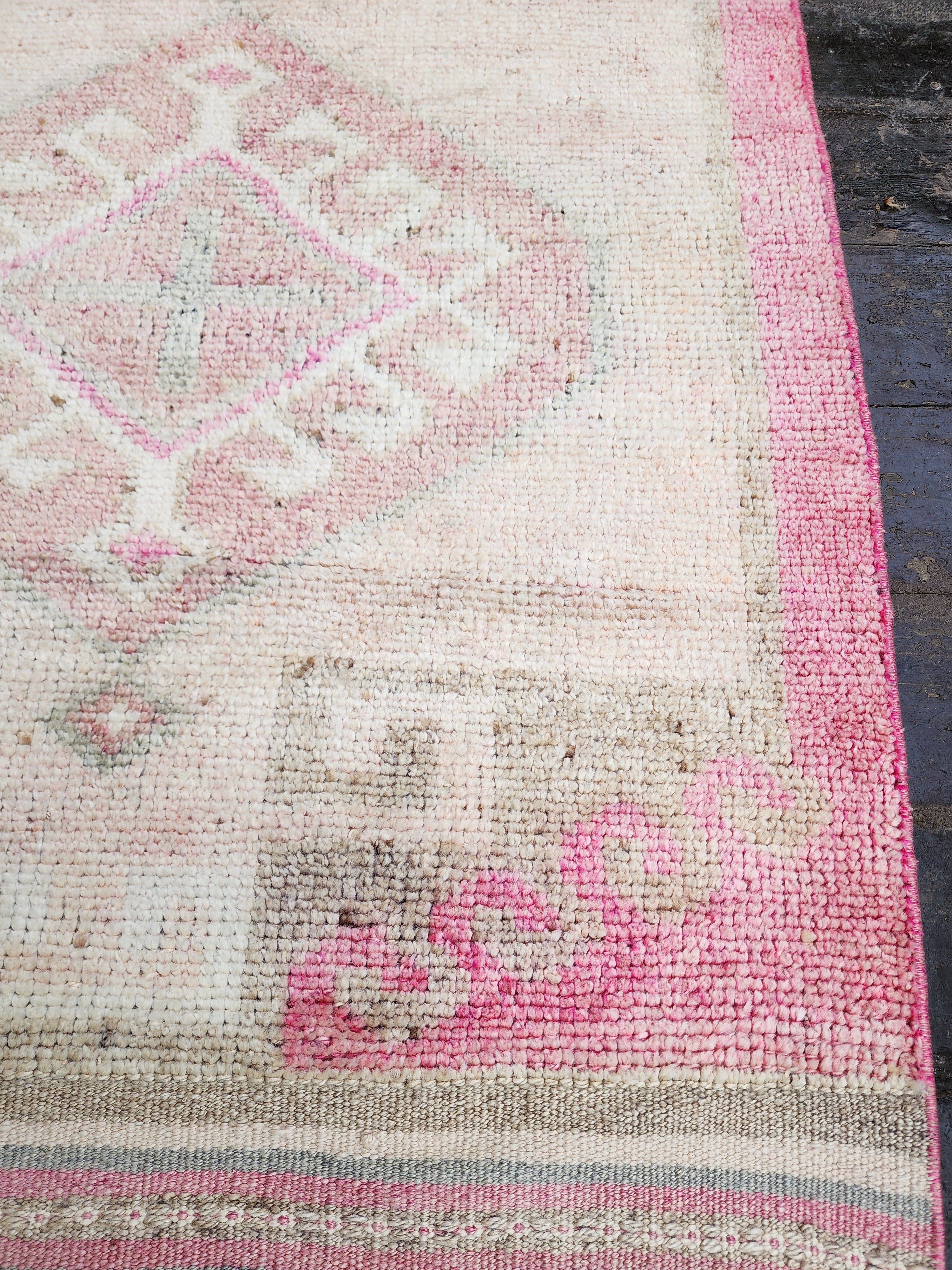 Tapis de couloir Oushak turc pâle 11'10''x3'3''