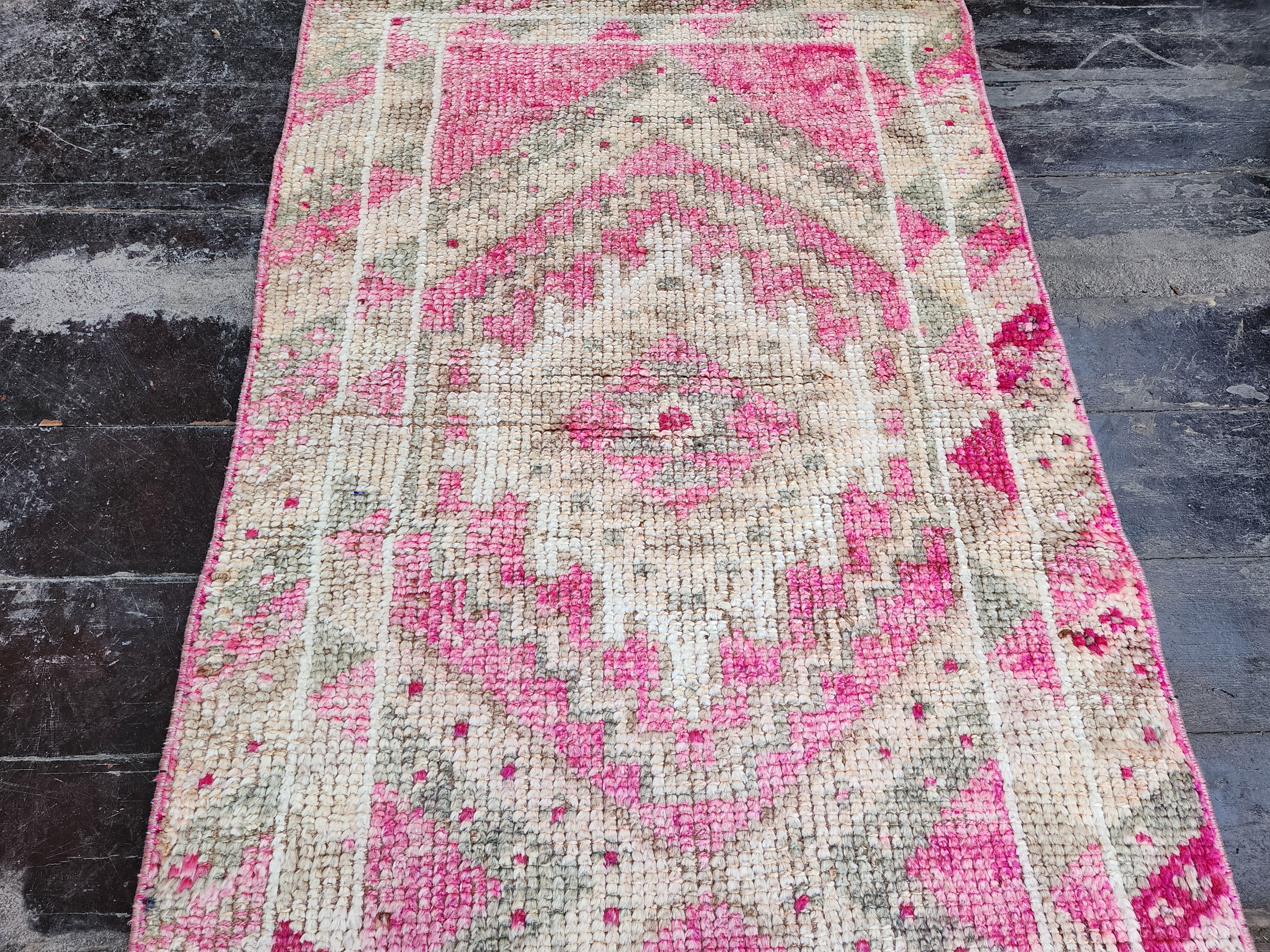 Tapis de couloir Oushak turc pâle 2'6''x''12''