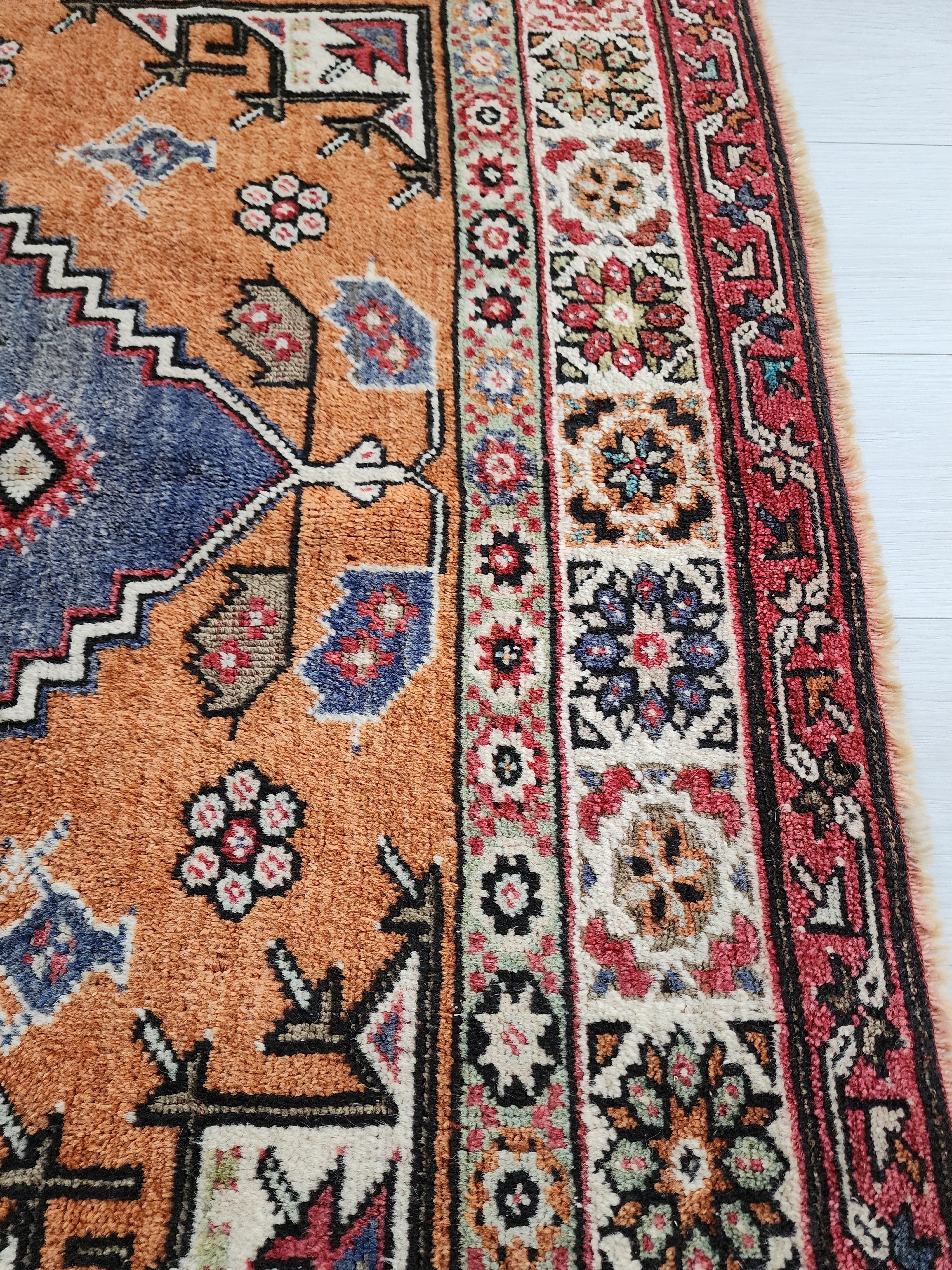 antique Anatolian Wool Area Rug — pile detail