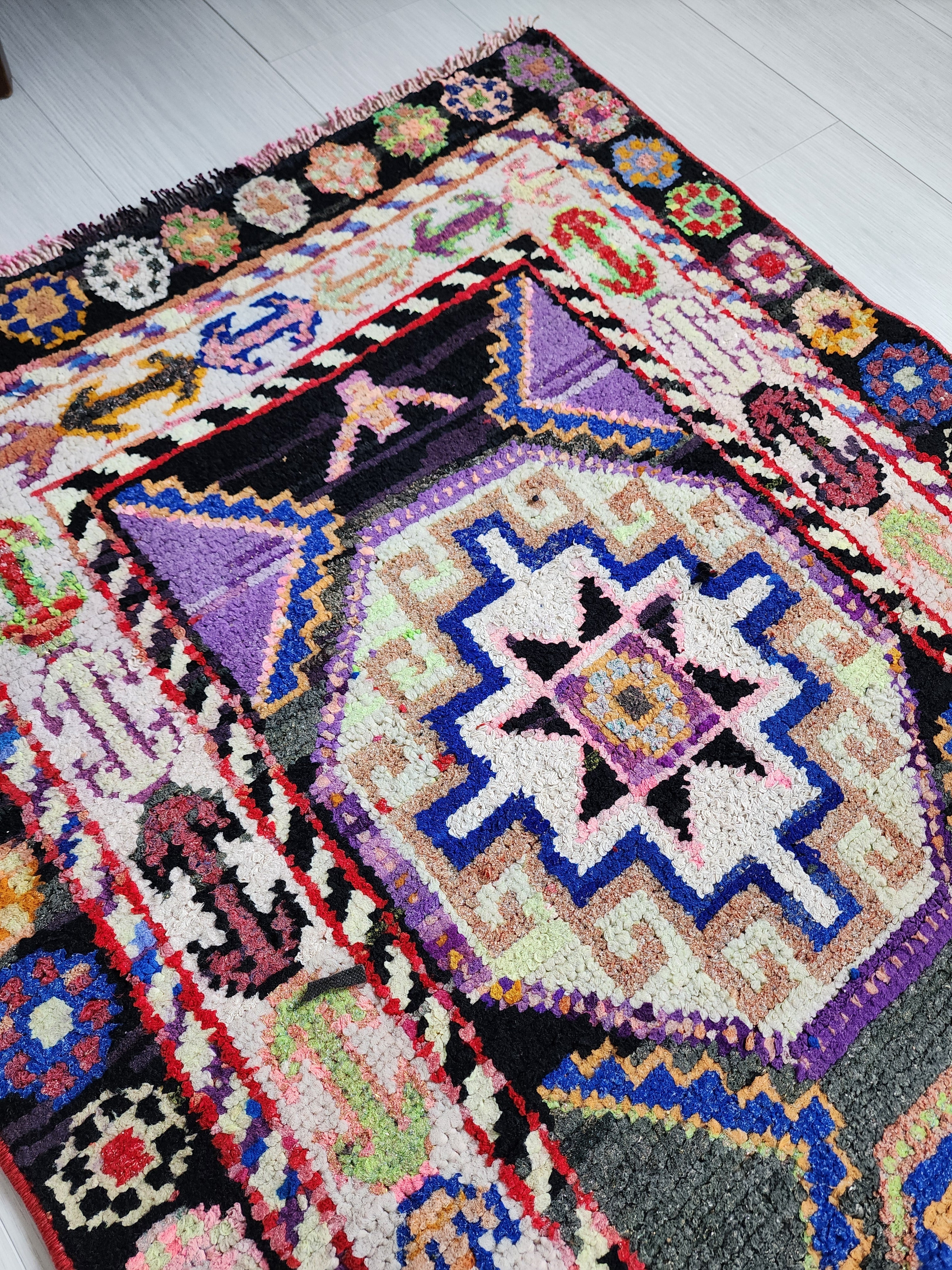 vintage Anatolian Runner Rug — pile detail