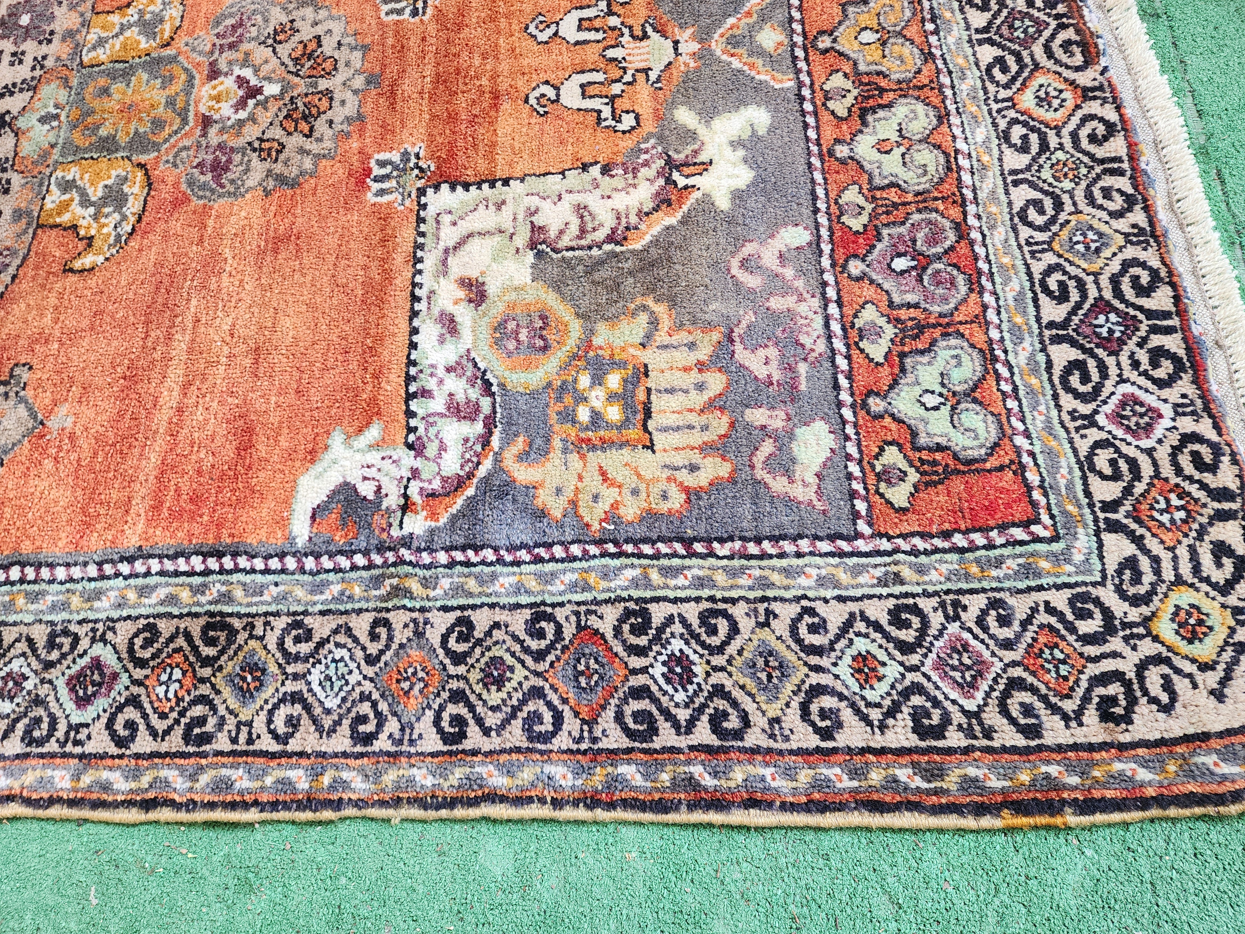 vintage Anatolian Wool Area Rug — pattern close-up