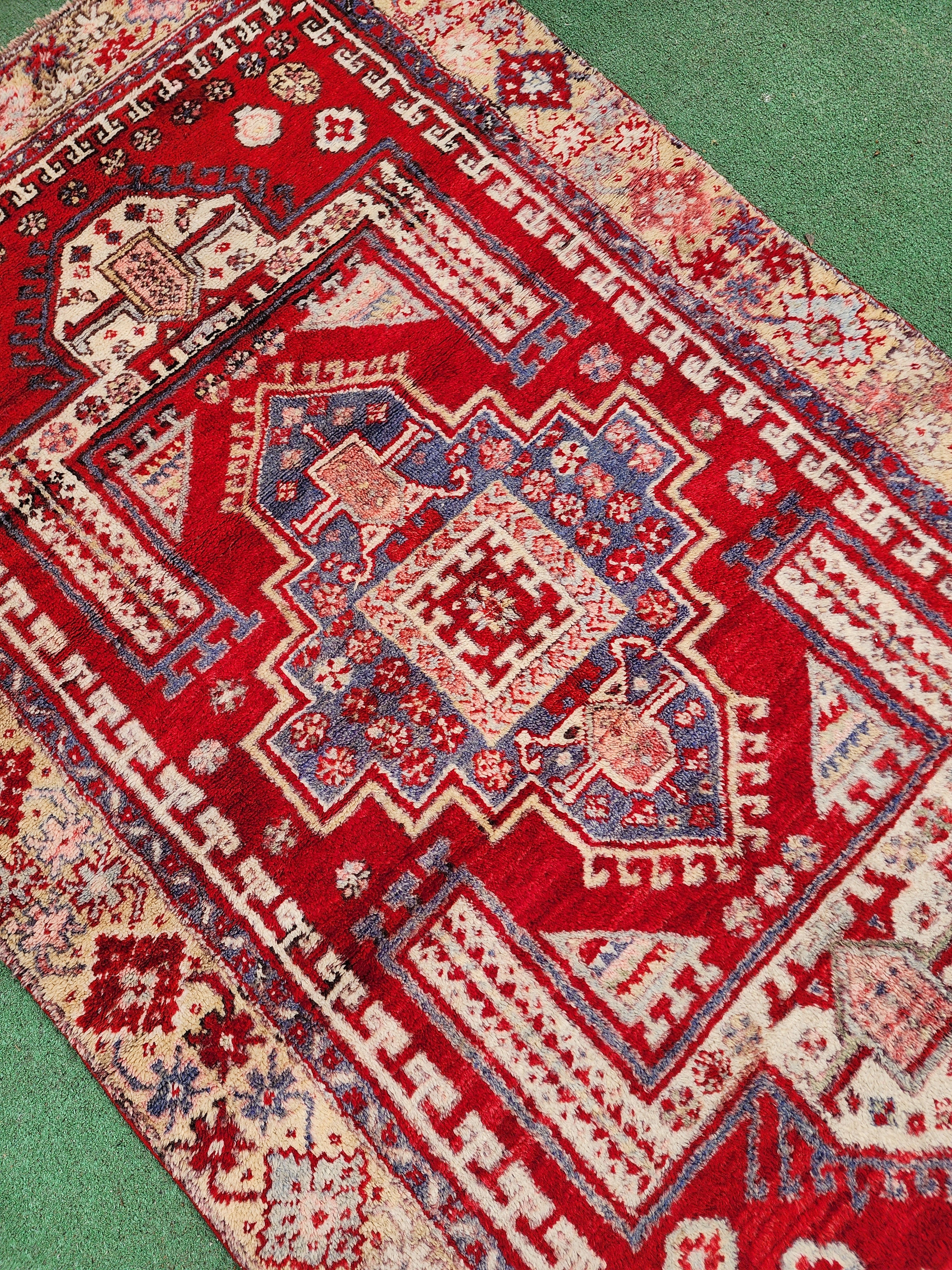 antique Turkish Wool Small Rug — corner detail
