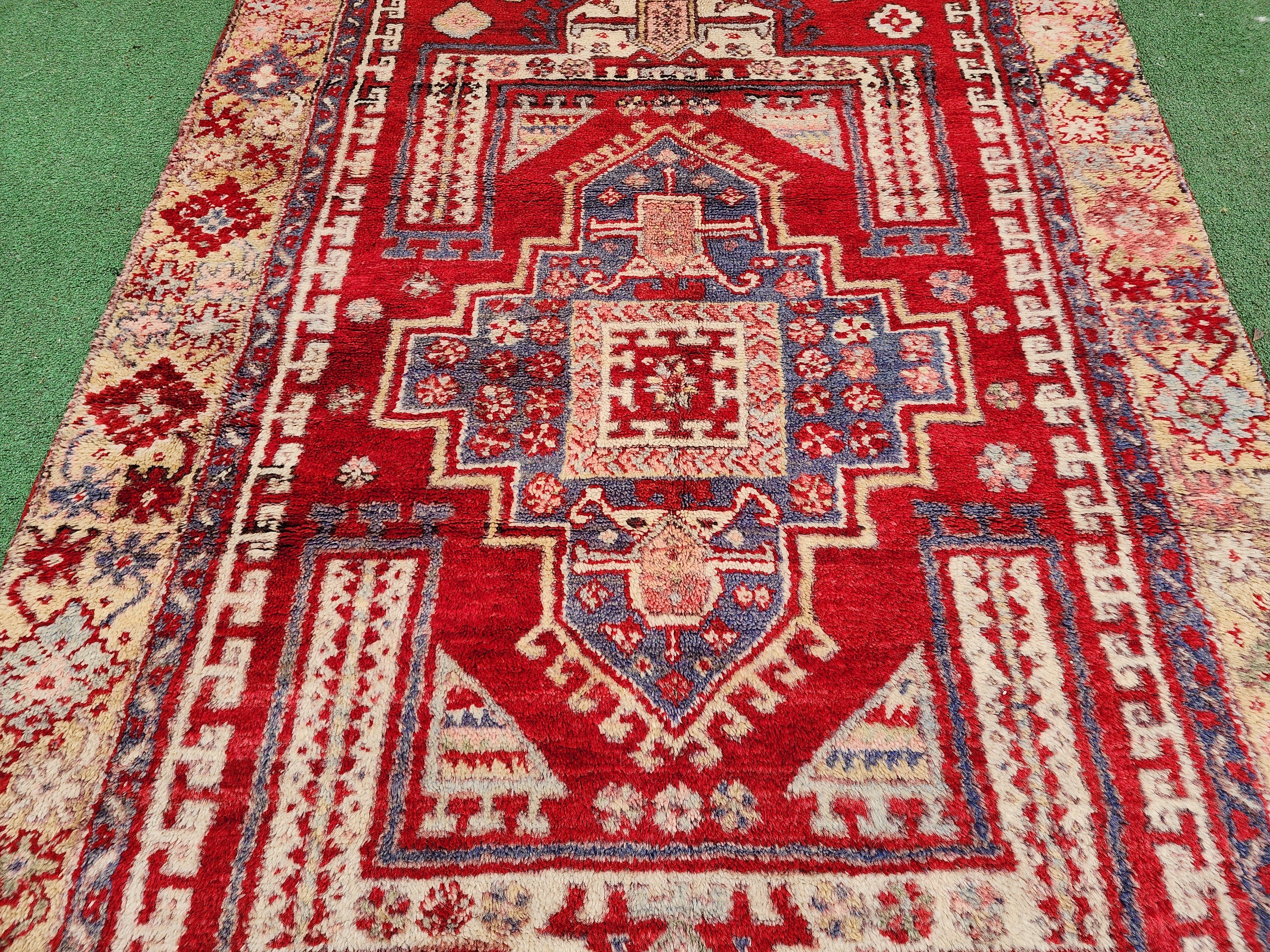 antique Turkish Wool Small Rug — border pattern
