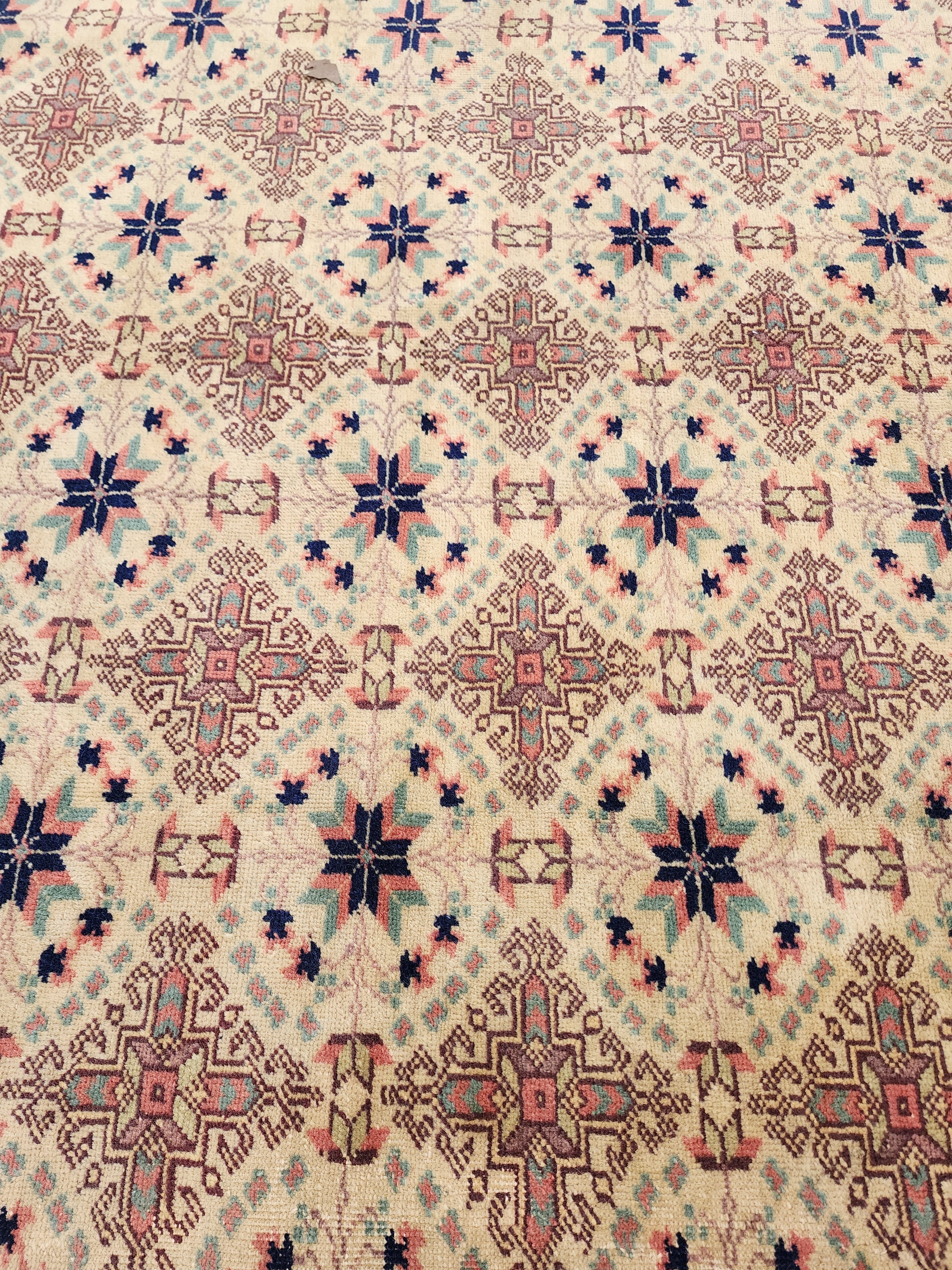 vintage Kayseri Wool Large Area Rug — colour close-up
