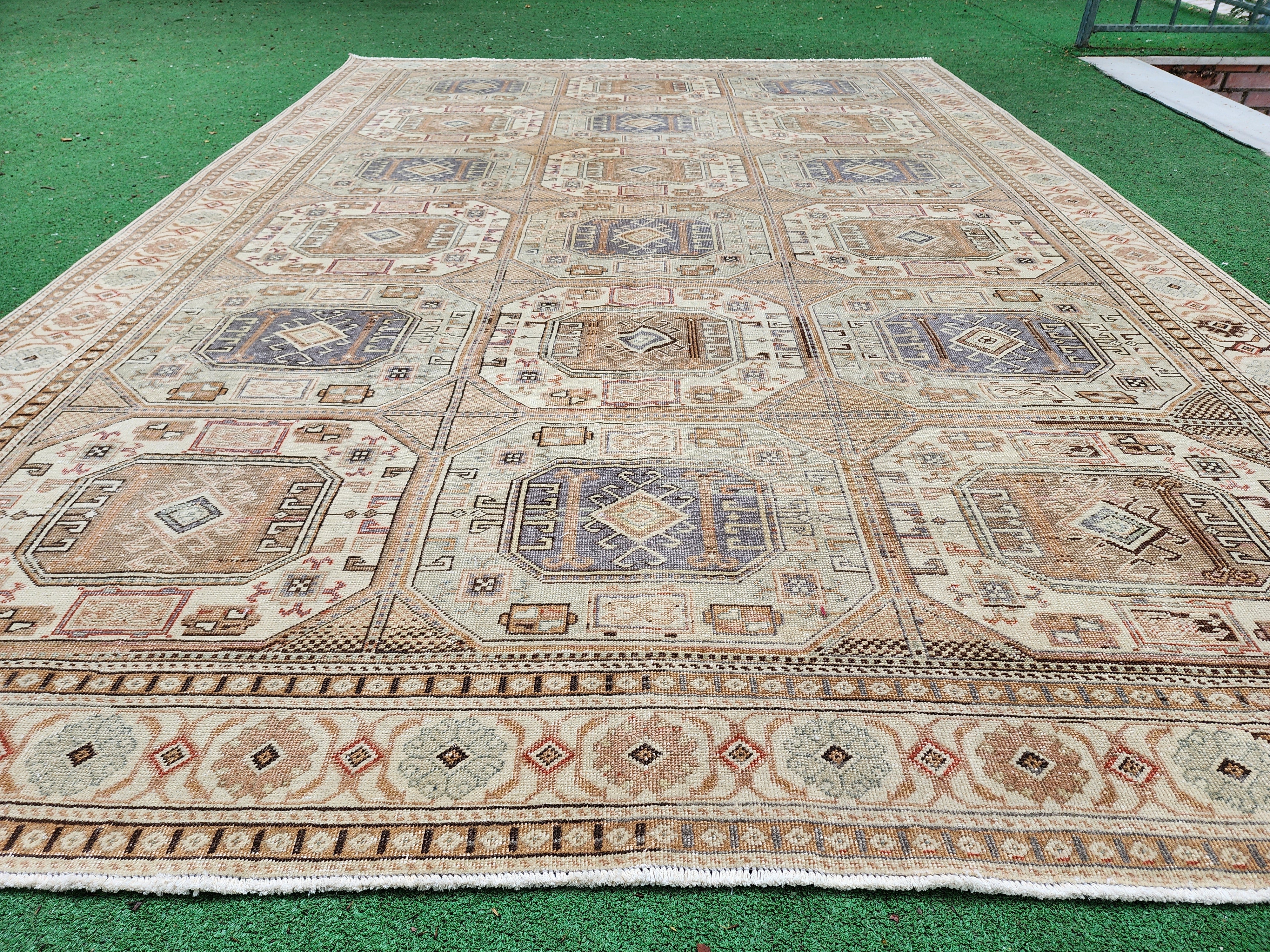 antique Kayseri Wool Large Area Rug — pattern close-up