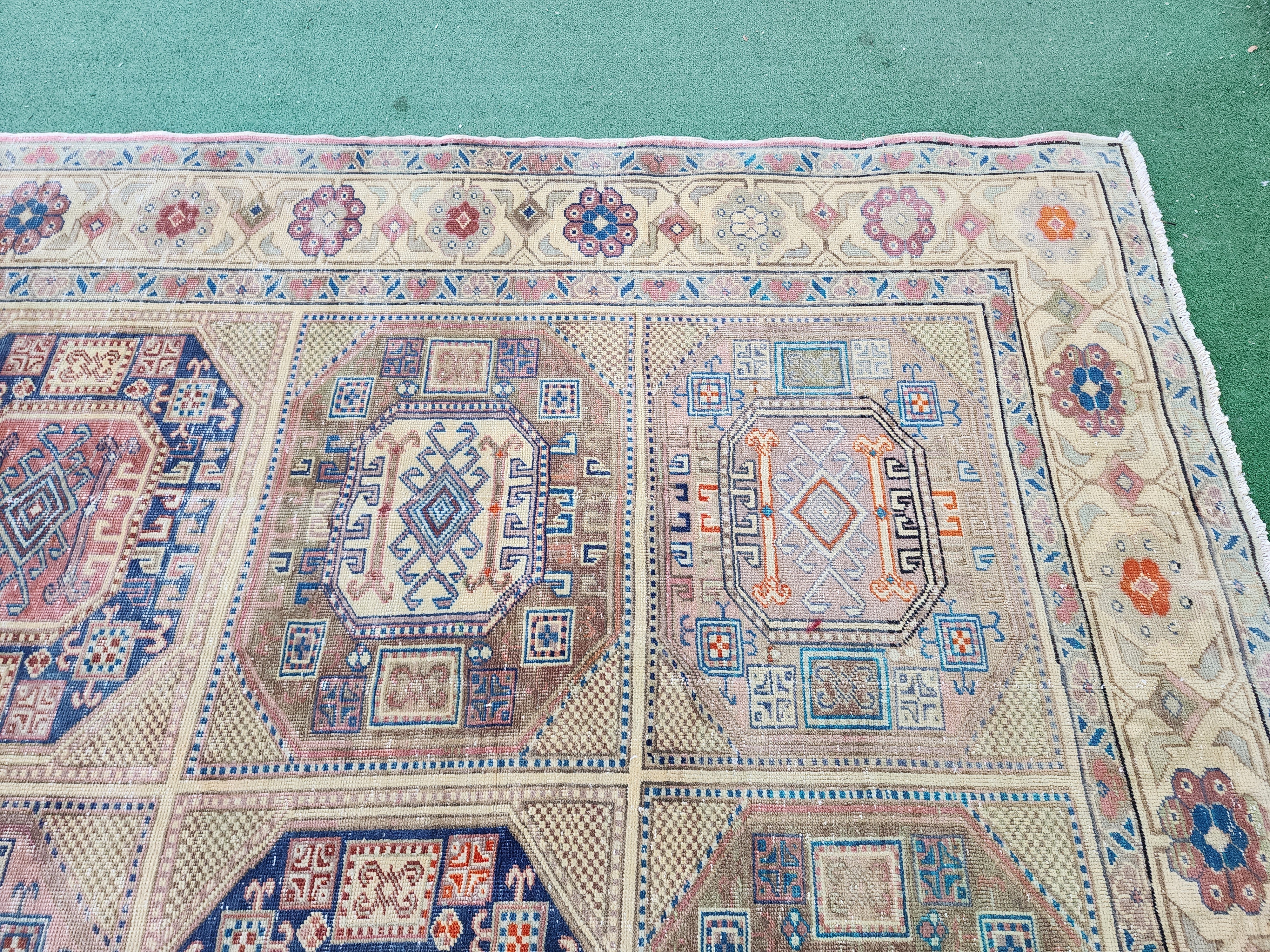 vintage Kayseri Large Area Rug — pattern close-up