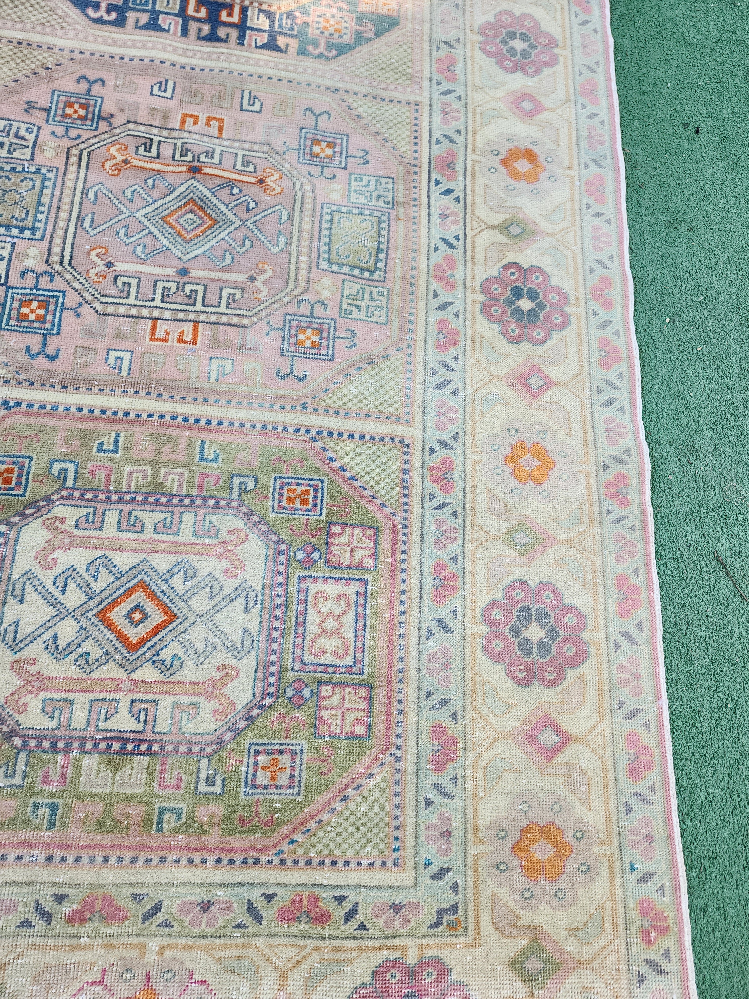 vintage Kayseri Large Area Rug — corner detail
