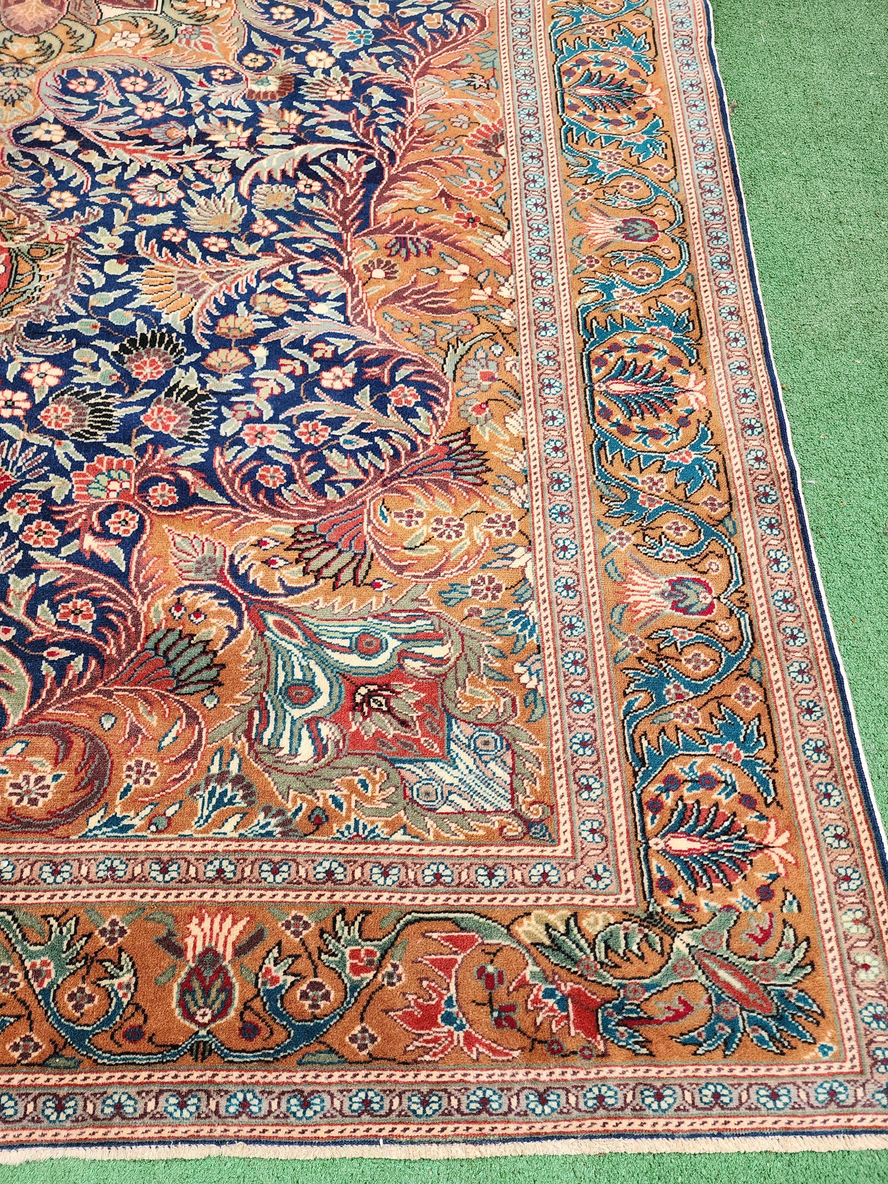 vintage Anatolian Wool Large Area Rug — pattern close-up