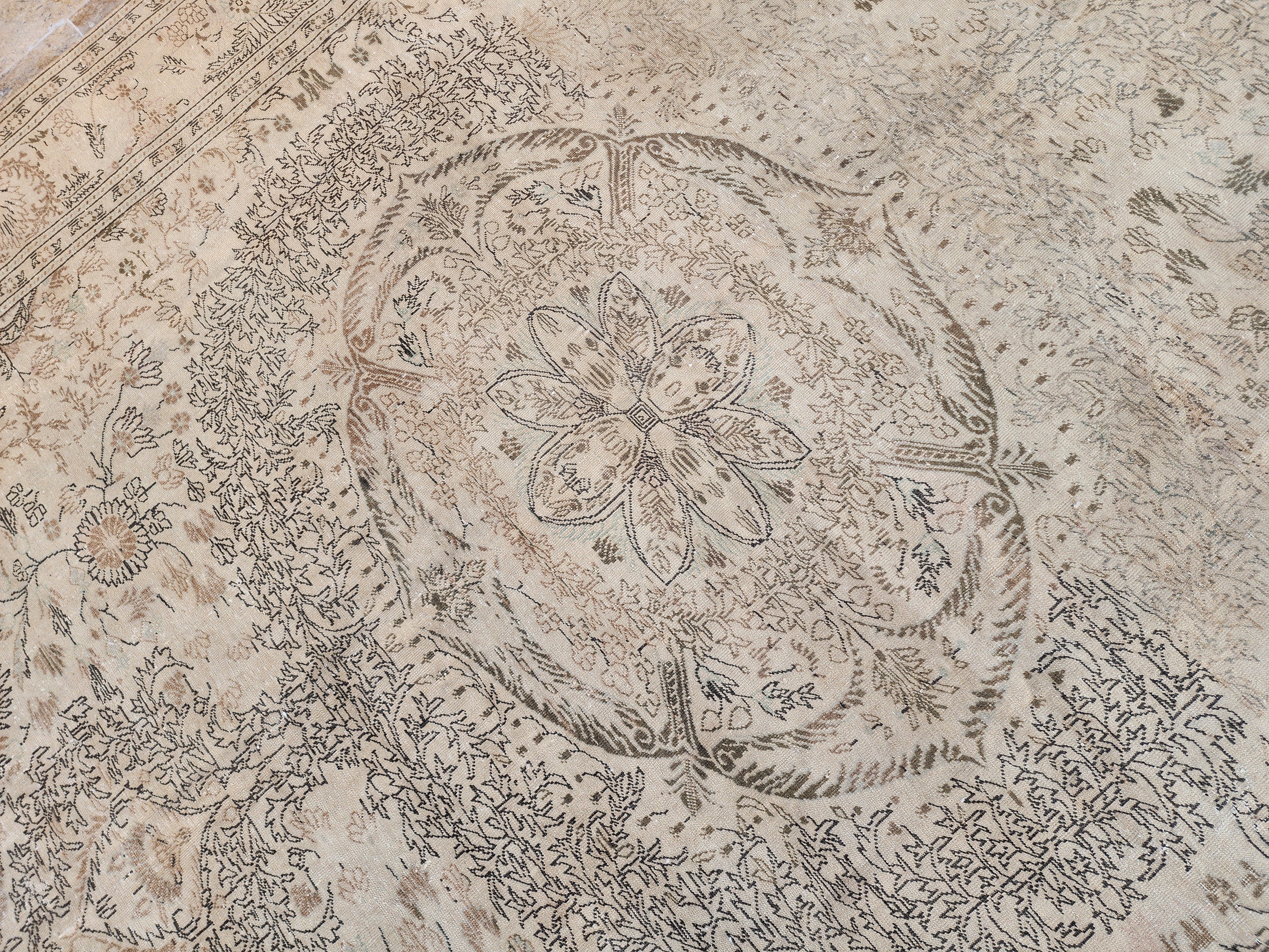 vintage Anatolian Large Area Rug — corner detail