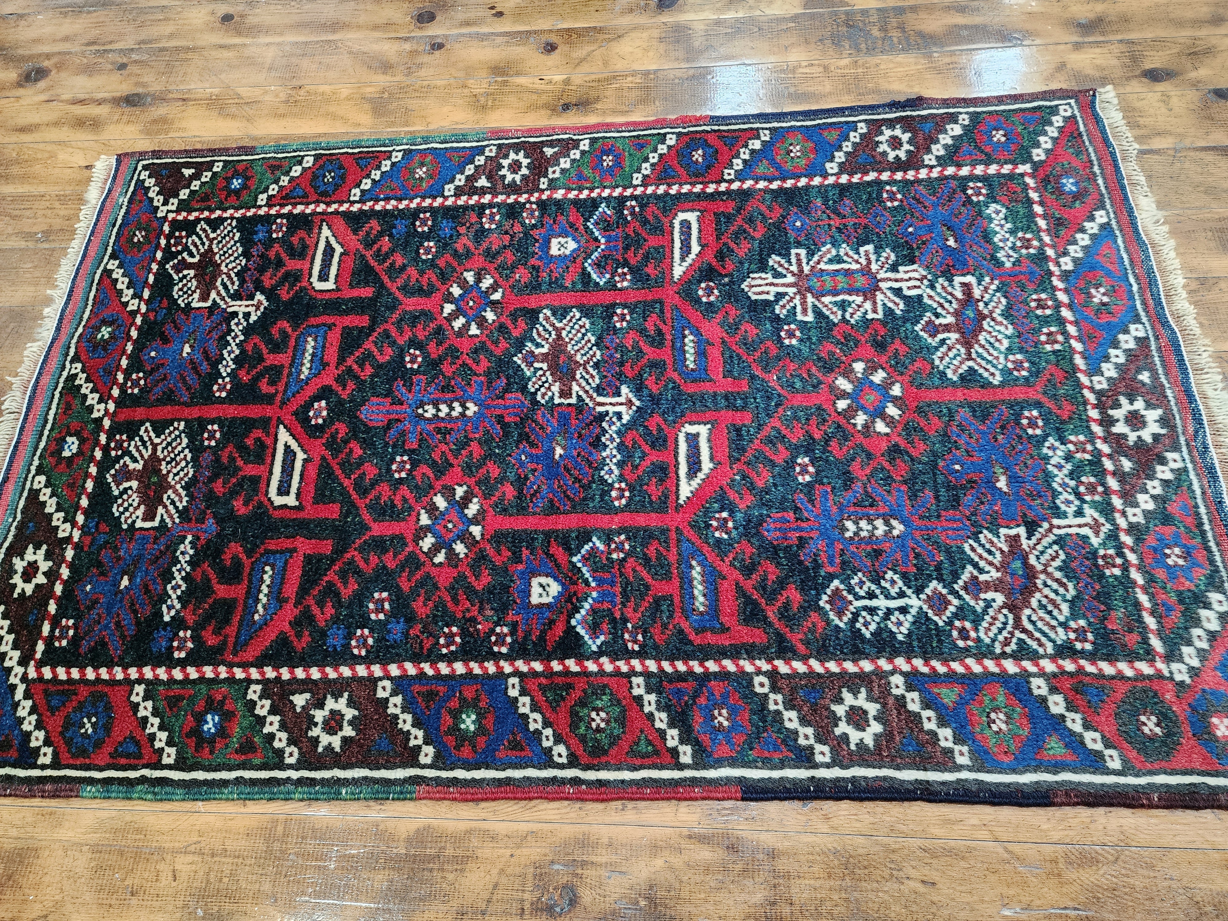 vintage Tribal Wool Small Rug — colour close-up