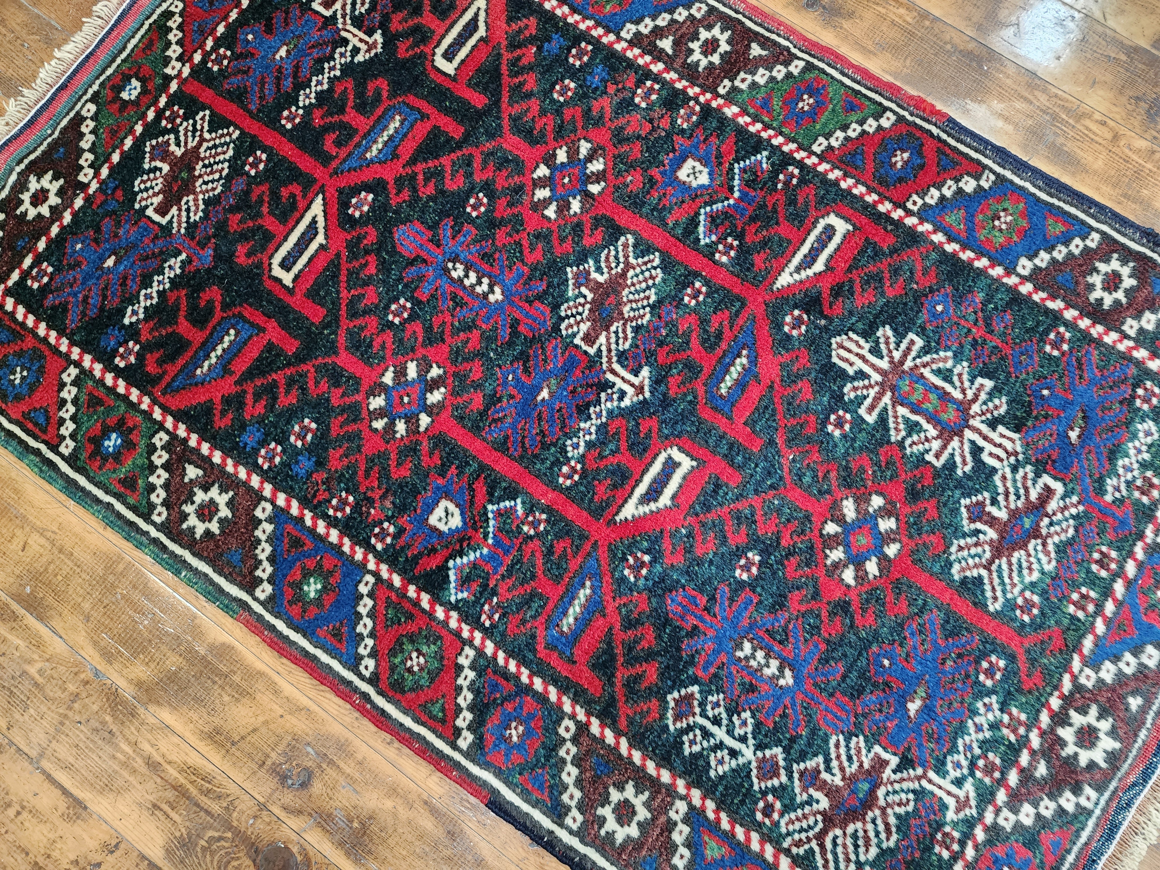 vintage Tribal Wool Small Rug — corner detail